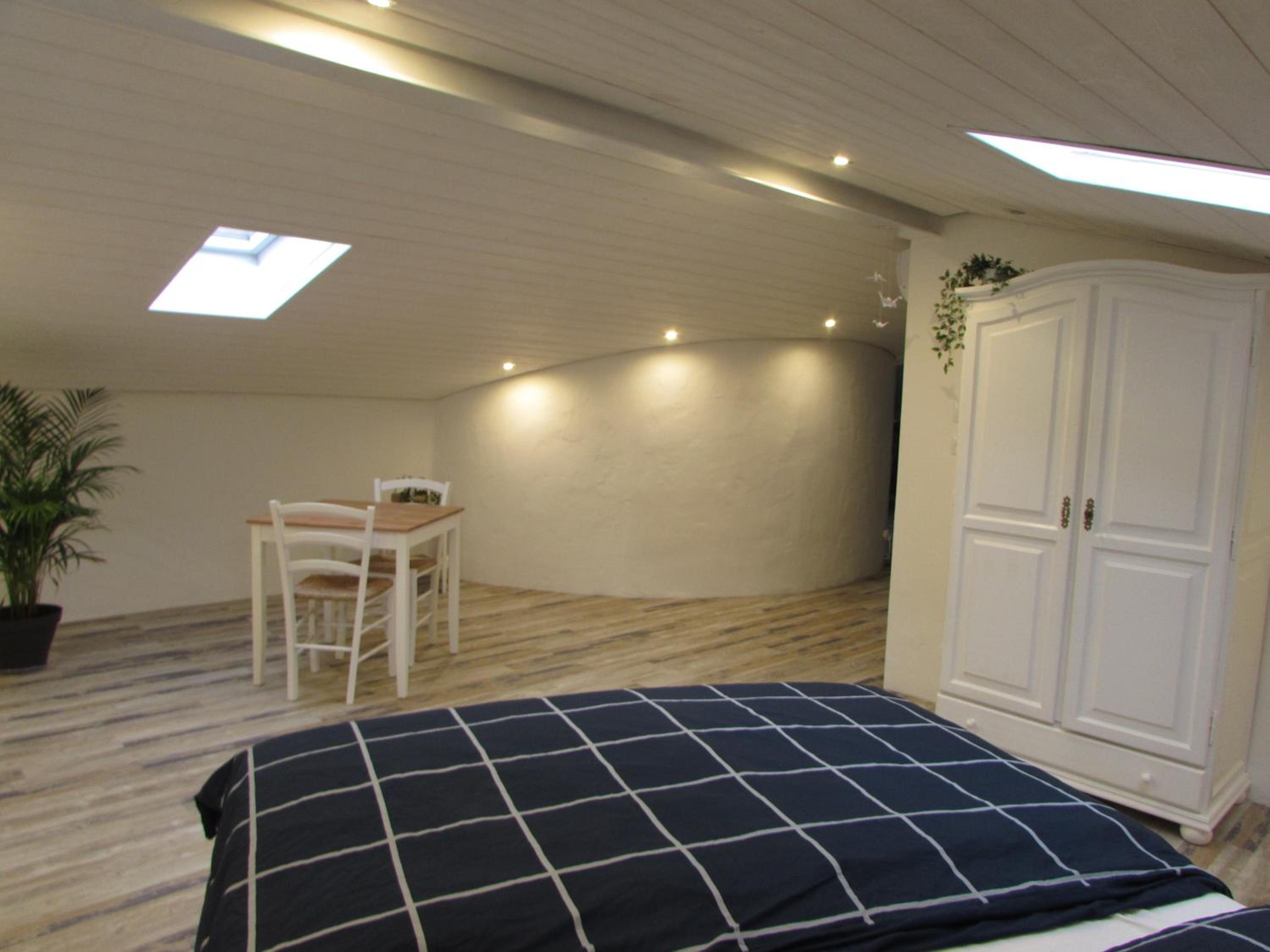 Suite with Garden View - Photo 5