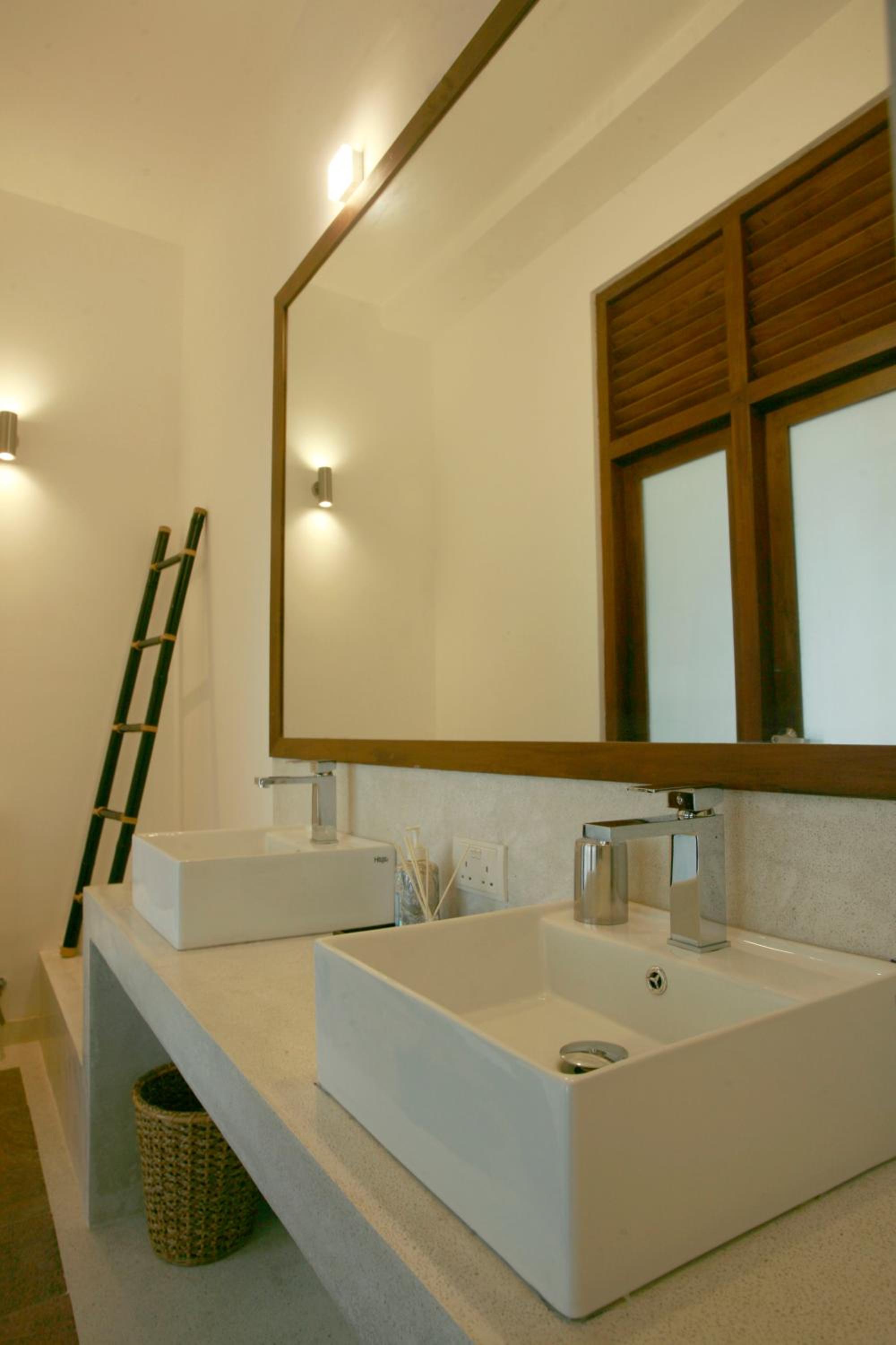 Twin Room with Lake View photo 3