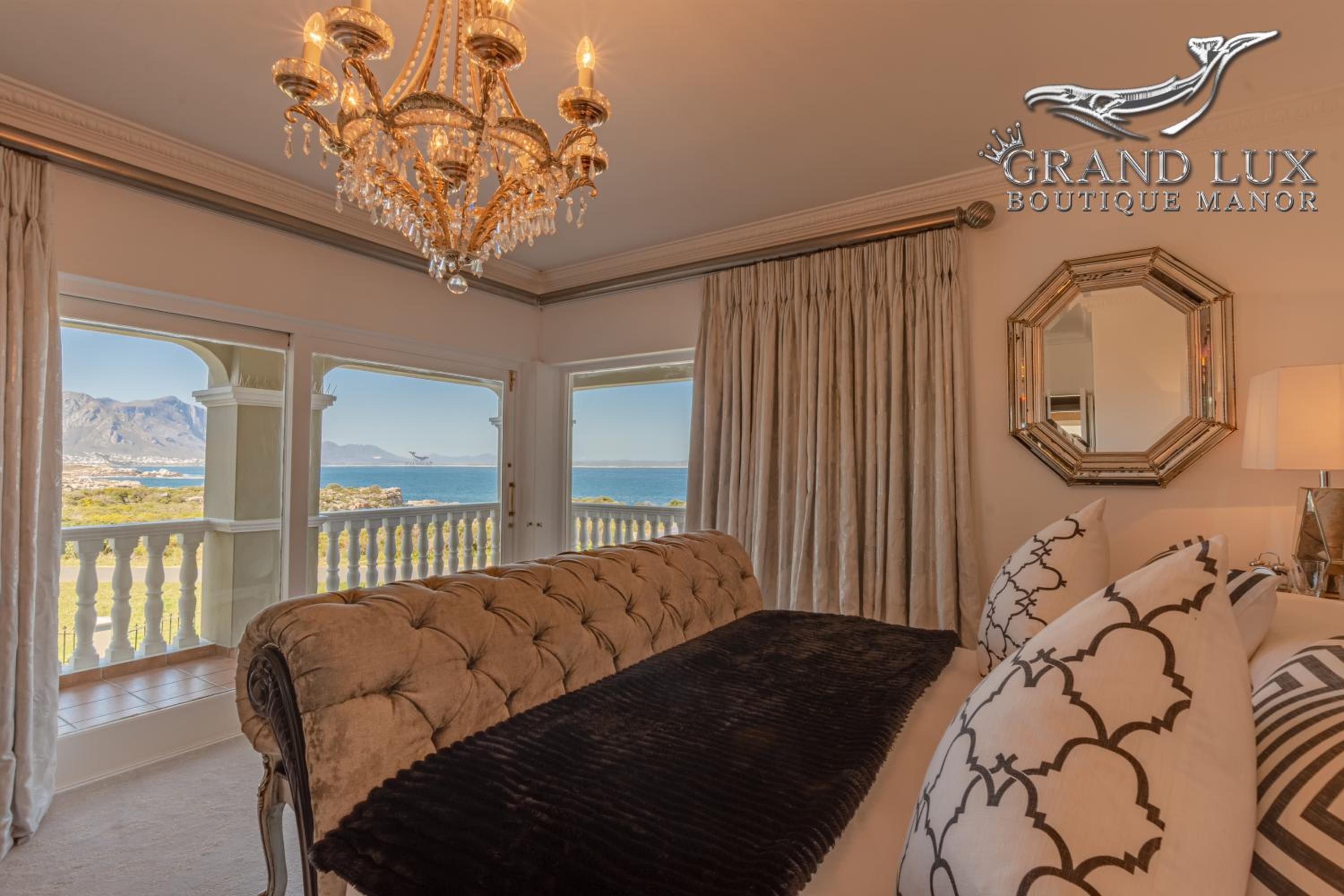 Junior Suite with Sea View - Photo 1