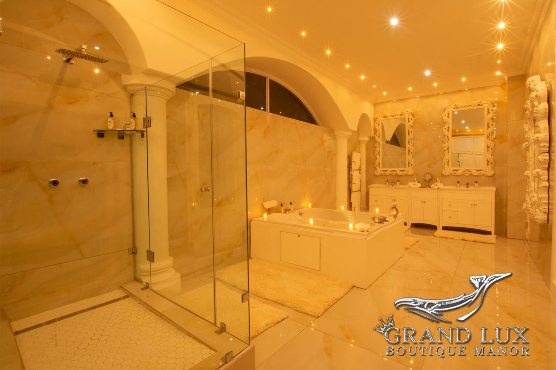 Queen Suite - Ground Floor  - Photo 3