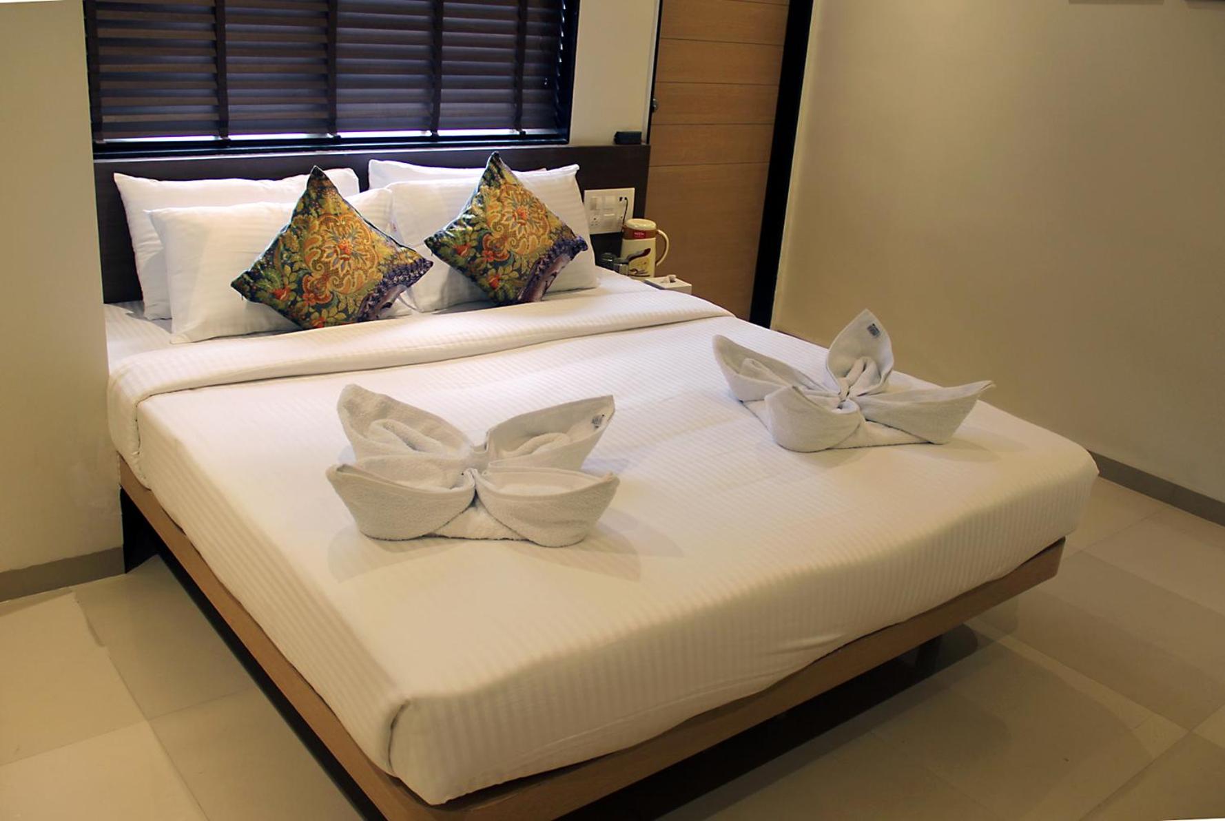 Deluxe Room - Photo 1