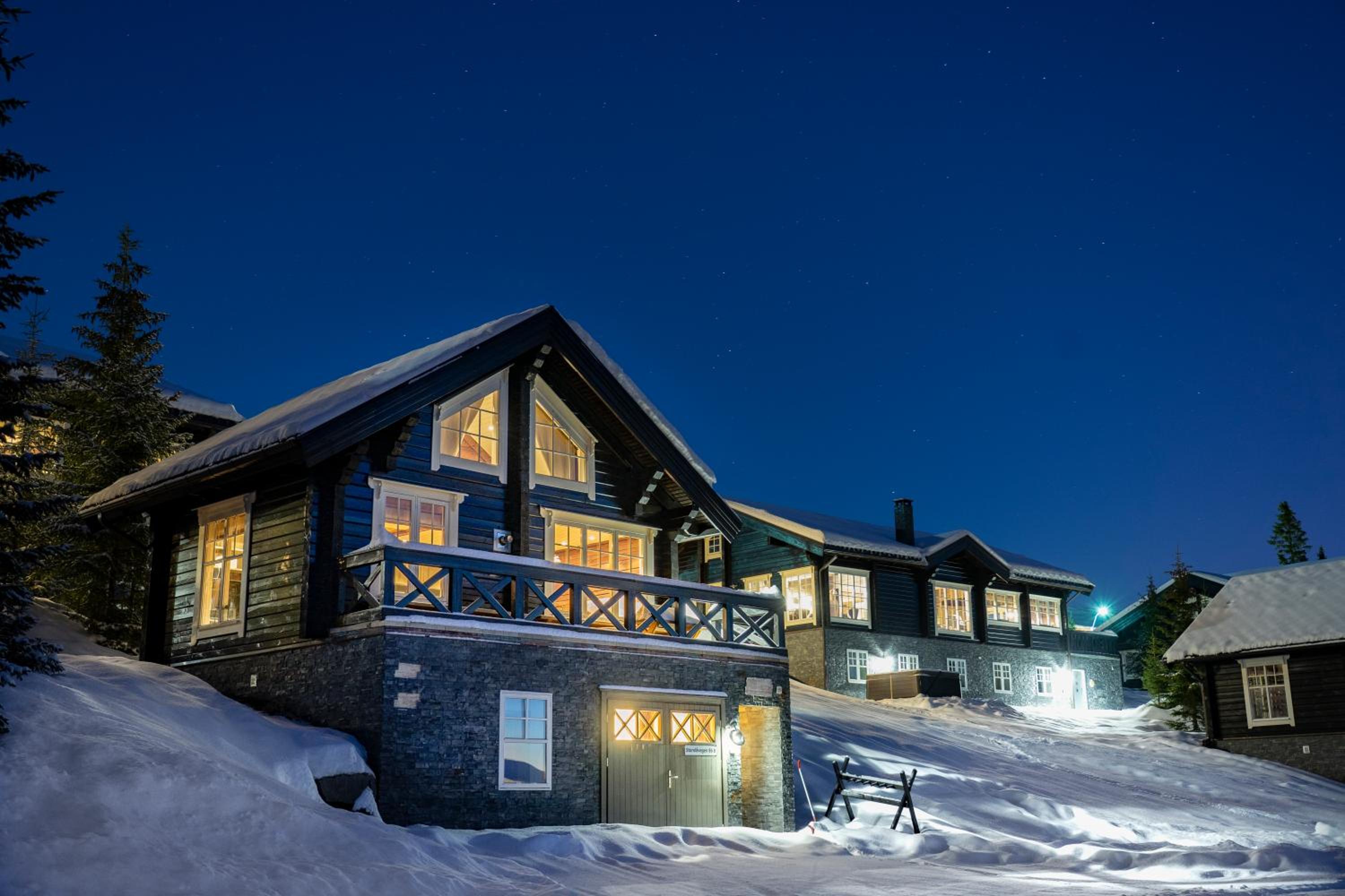 Three-Bedroom Chalet - Photo 6