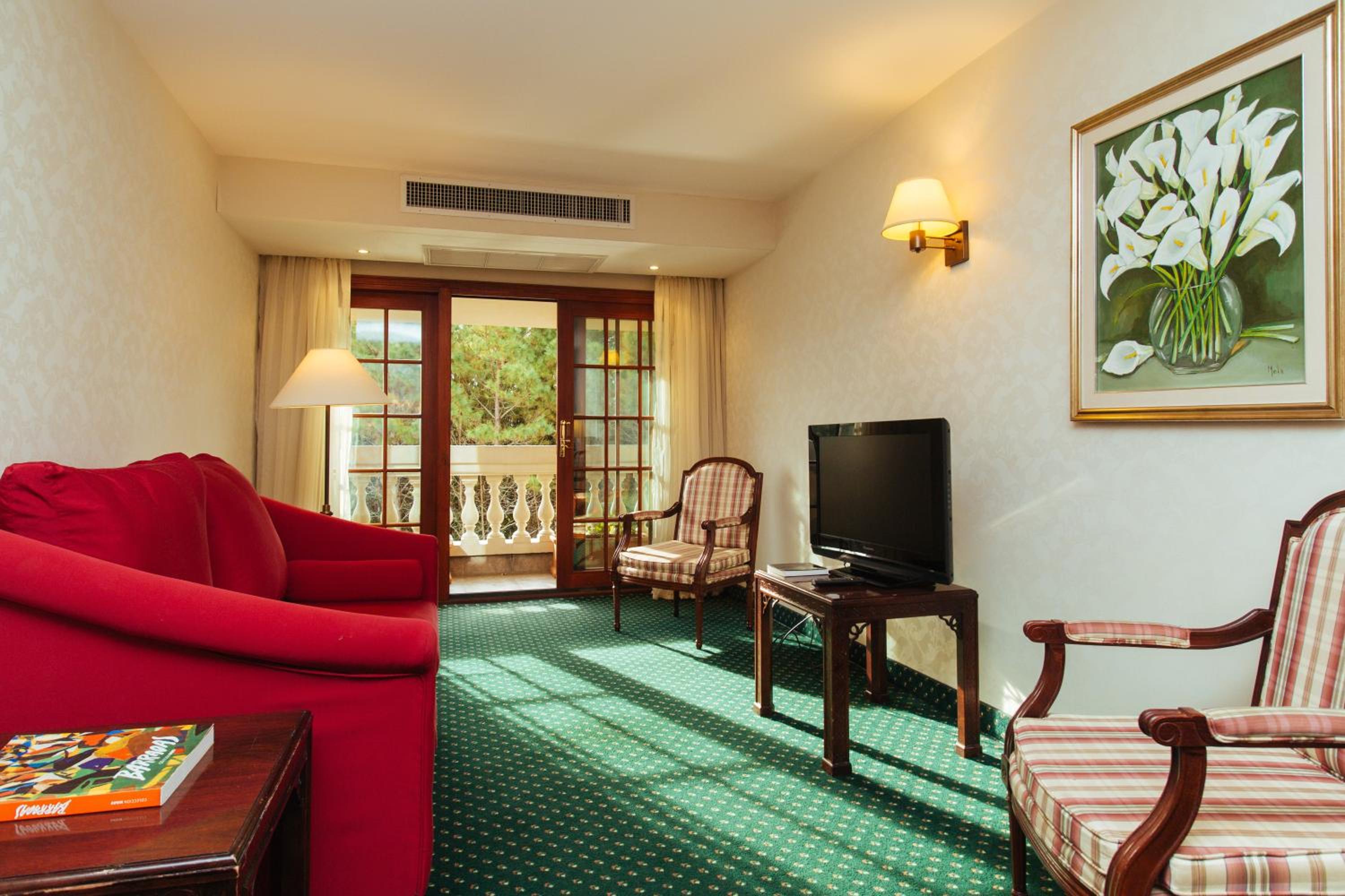 Two-Bedroom Suite photo 1
