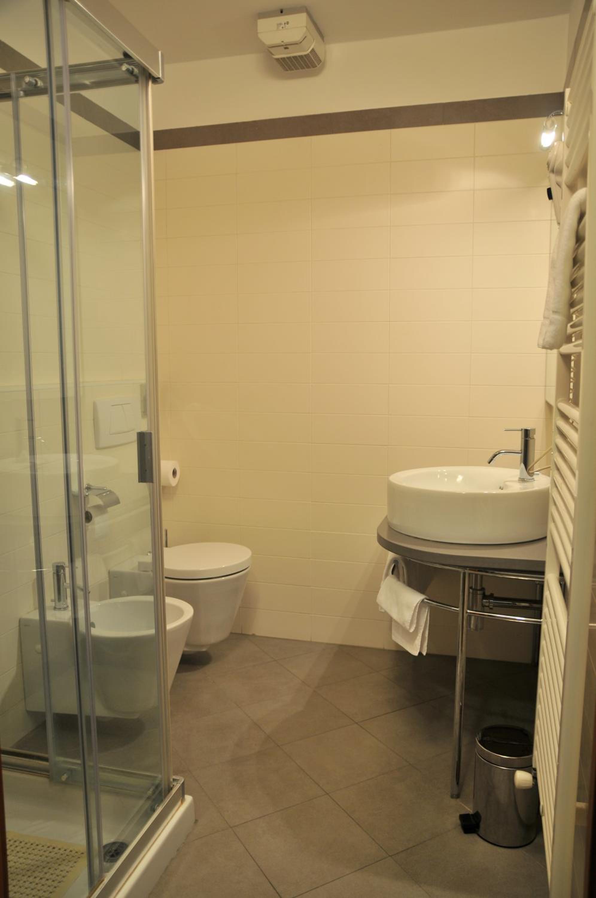 Standard Single Room photo 2