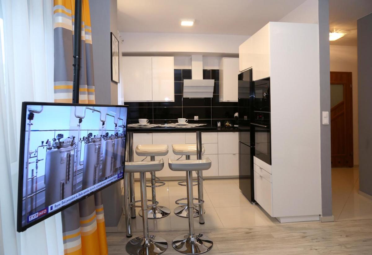 Apartment - Photo 9