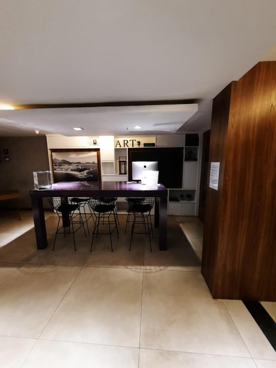 One-Bedroom Apartment - Photo 18