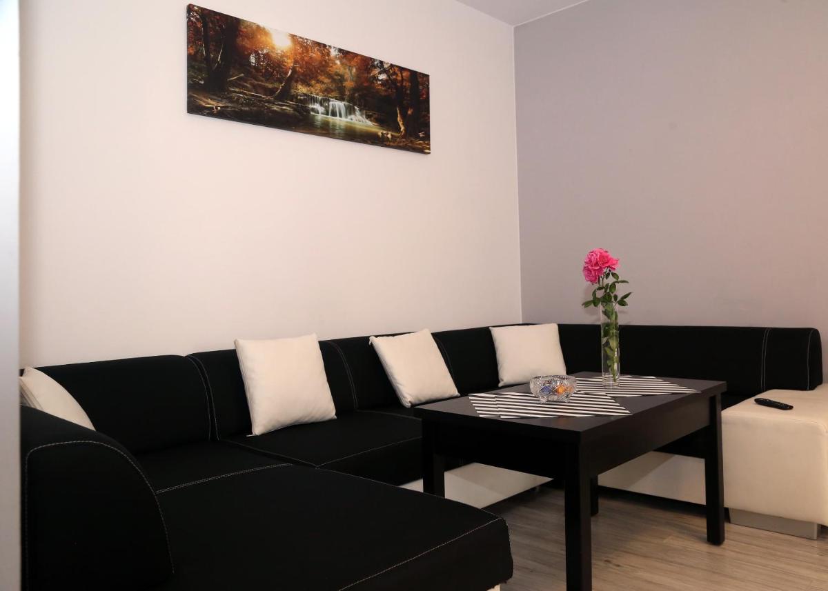 Apartment - Photo 13