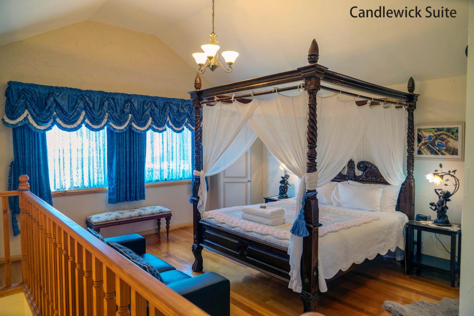 Queen Suite