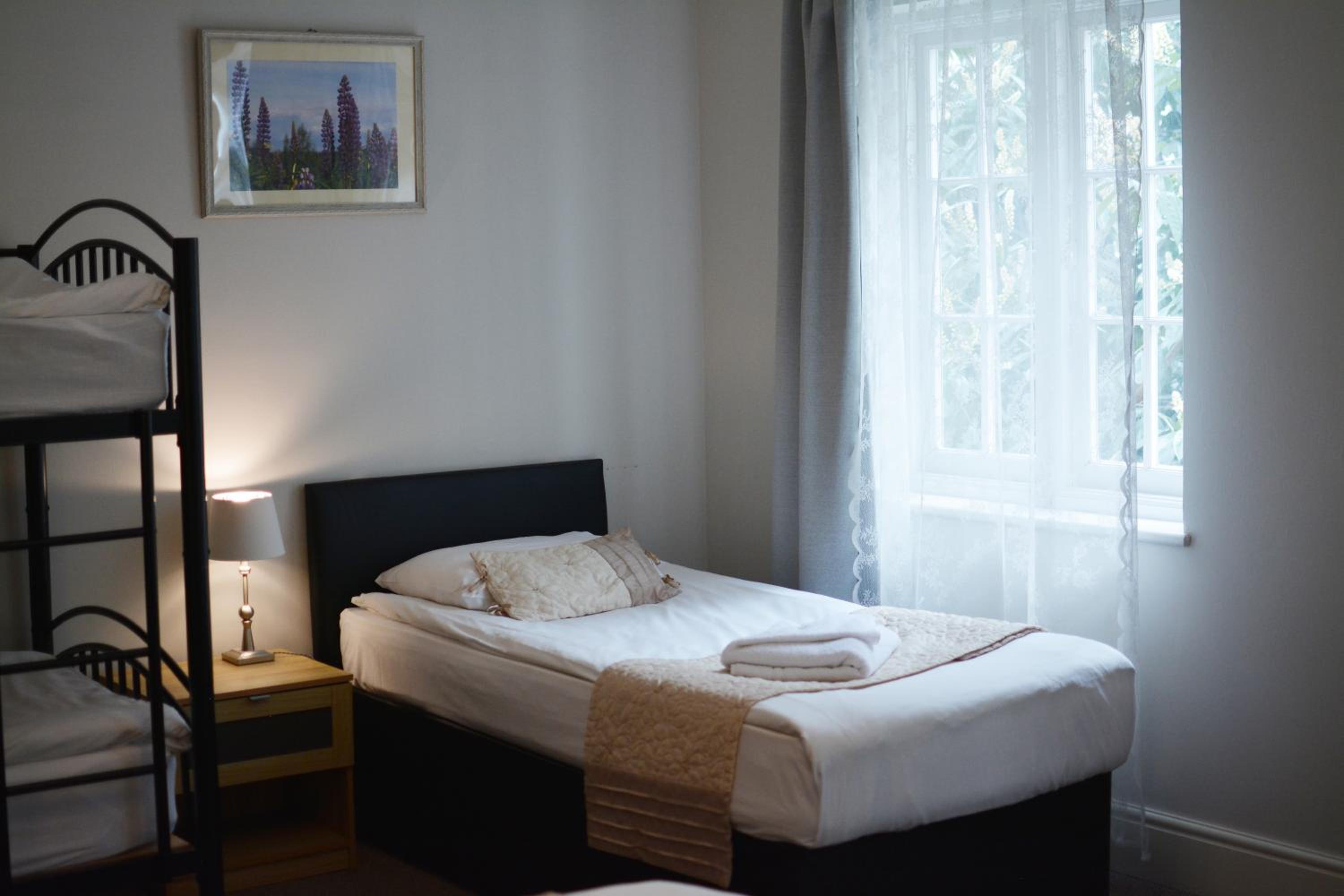 Family Room with En-Suite Bathroom (5 Adults) photo 2