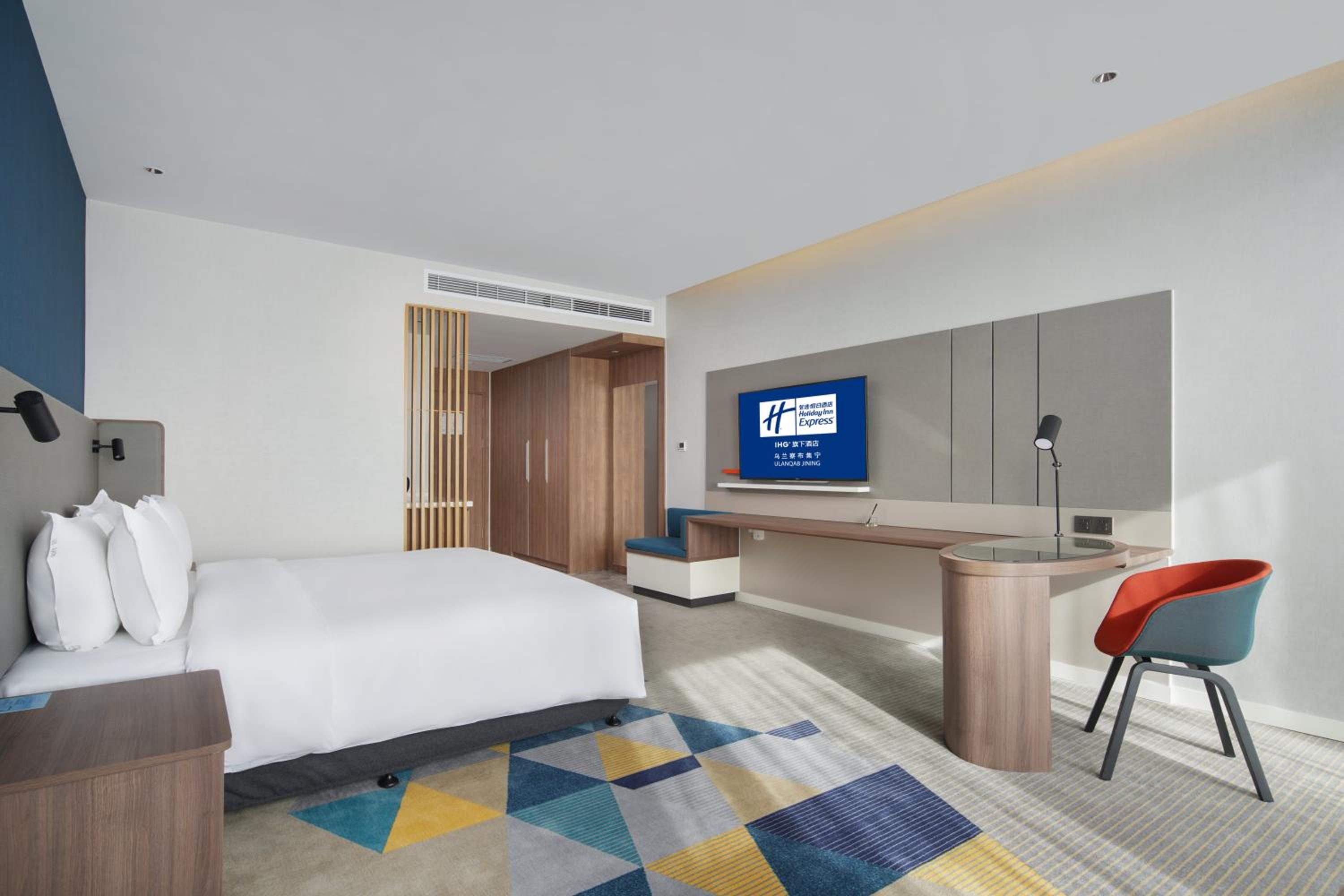Standard King Room - Photo 2