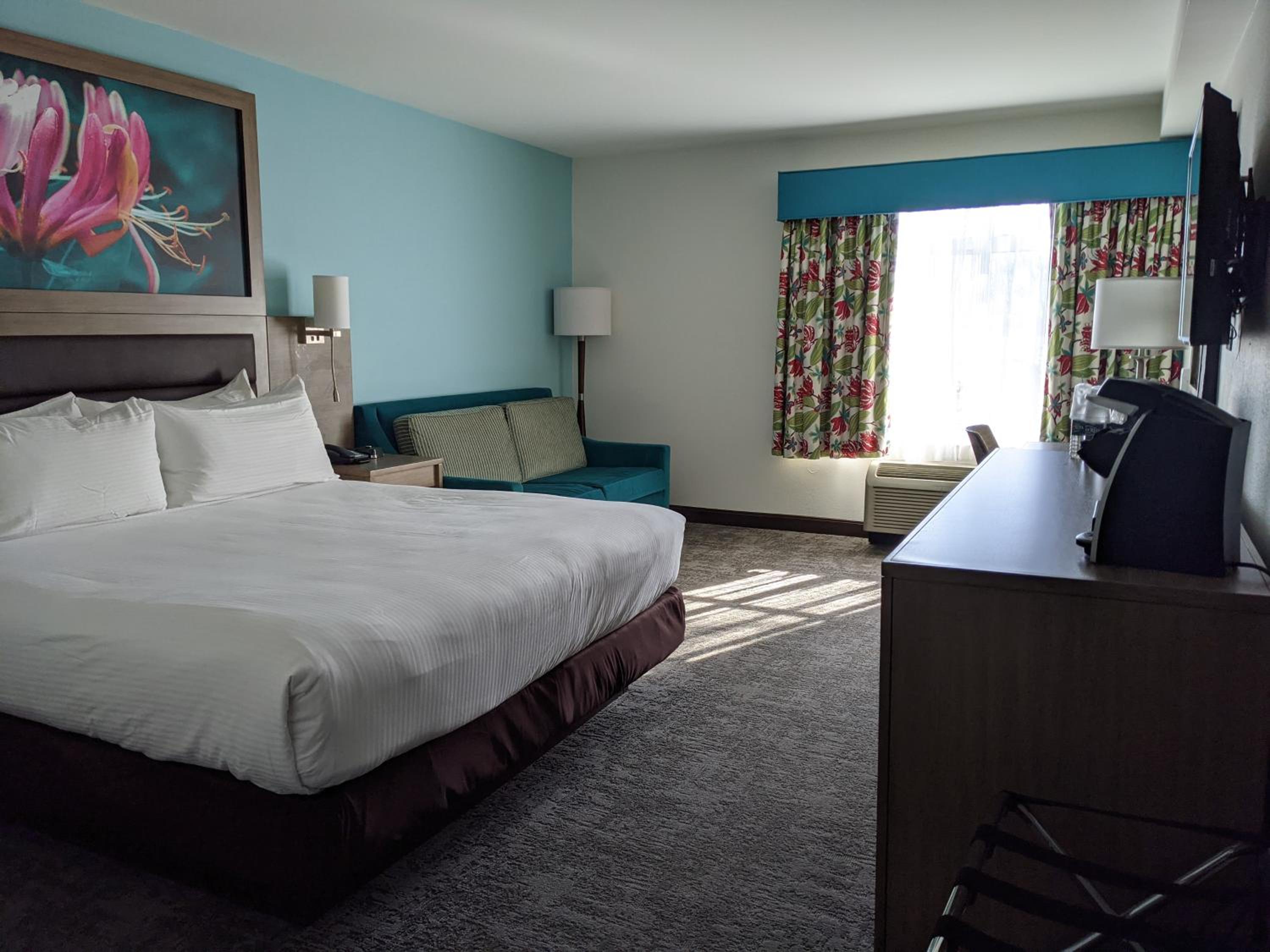 Standard King Room - Photo 1