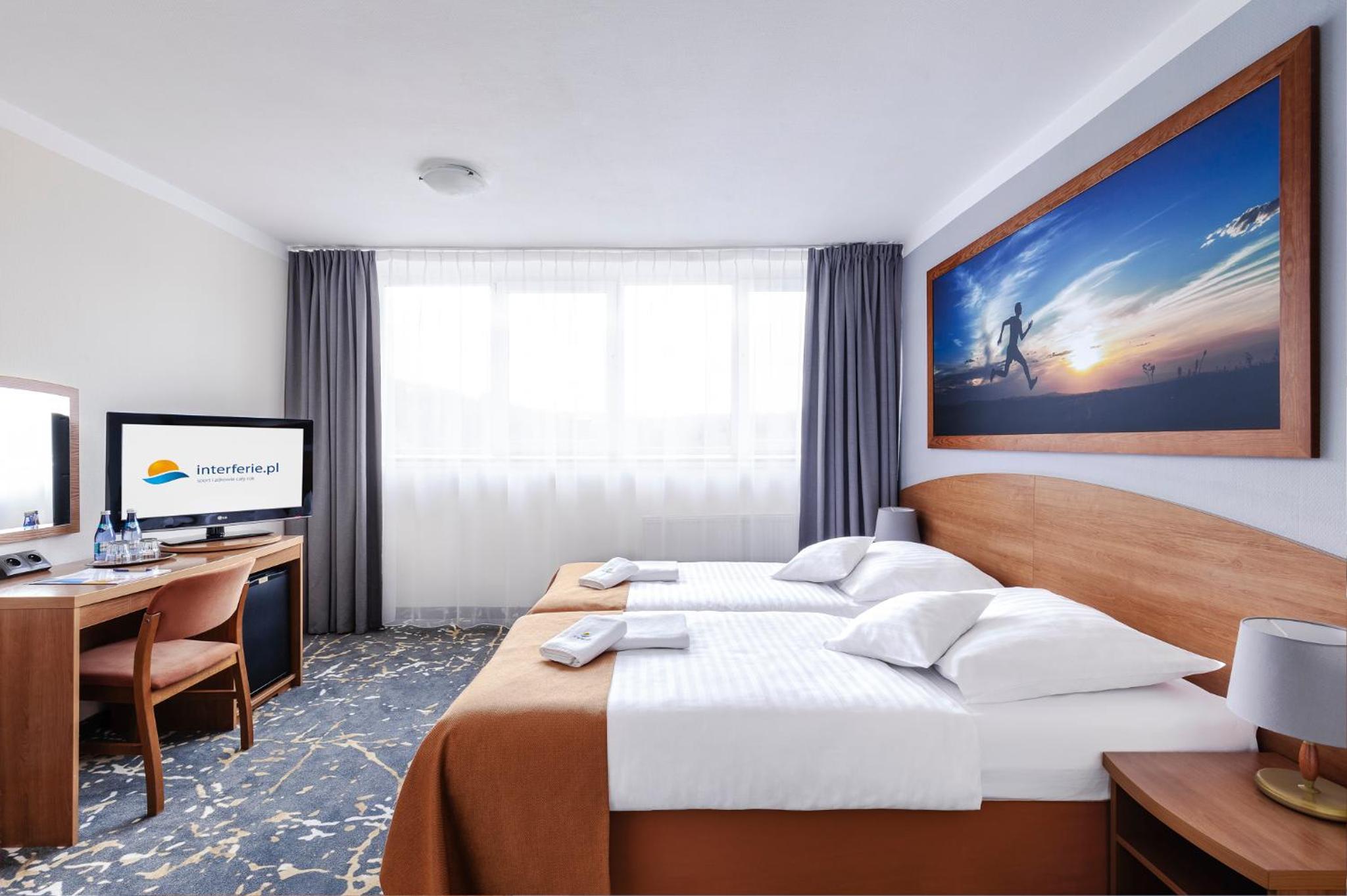 Twin Room - Photo 5