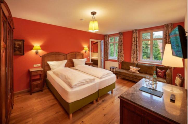 Deluxe Double Room - Photo 17