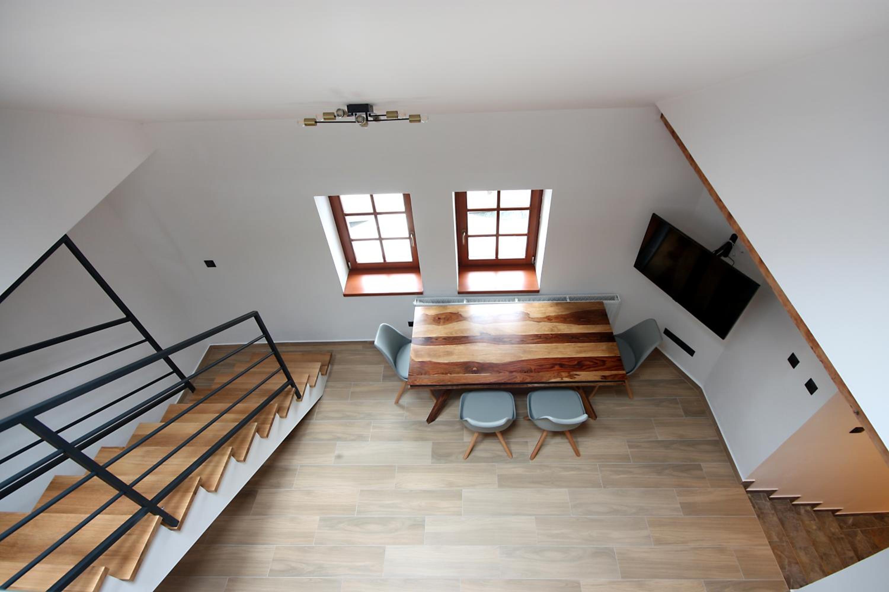 Duplex Apartment - Photo 10