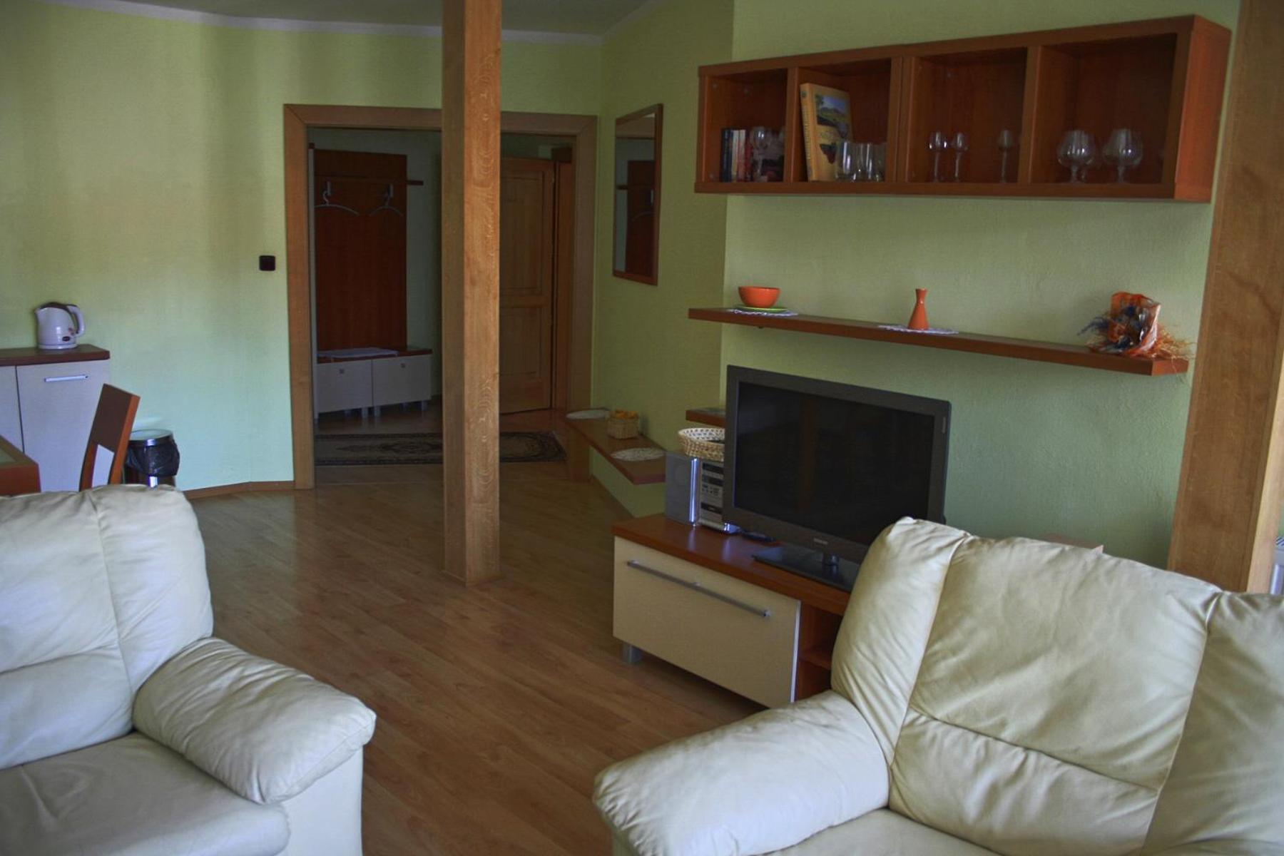 Suite with Balcony - Photo 4