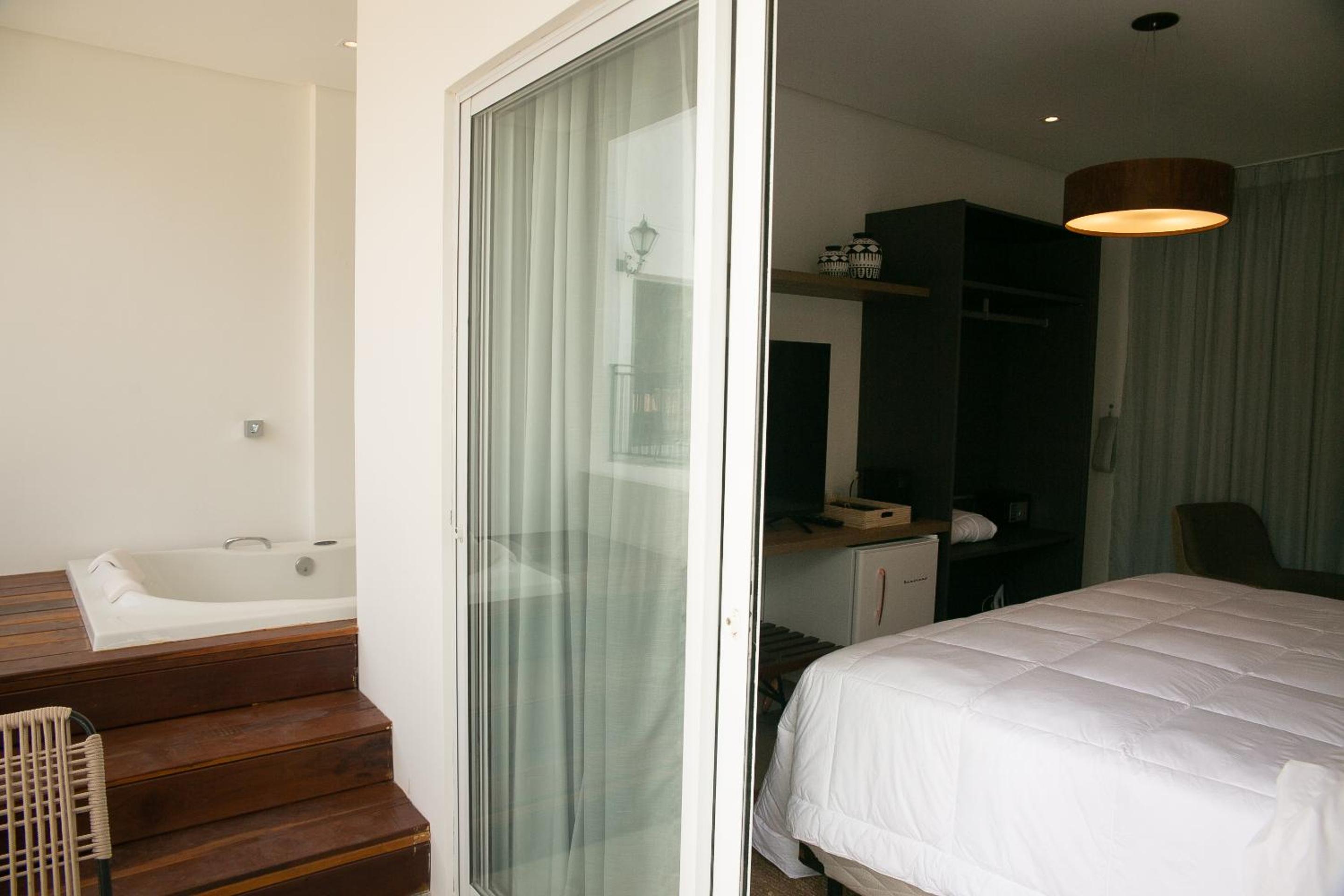 King Suite with Spa Bath