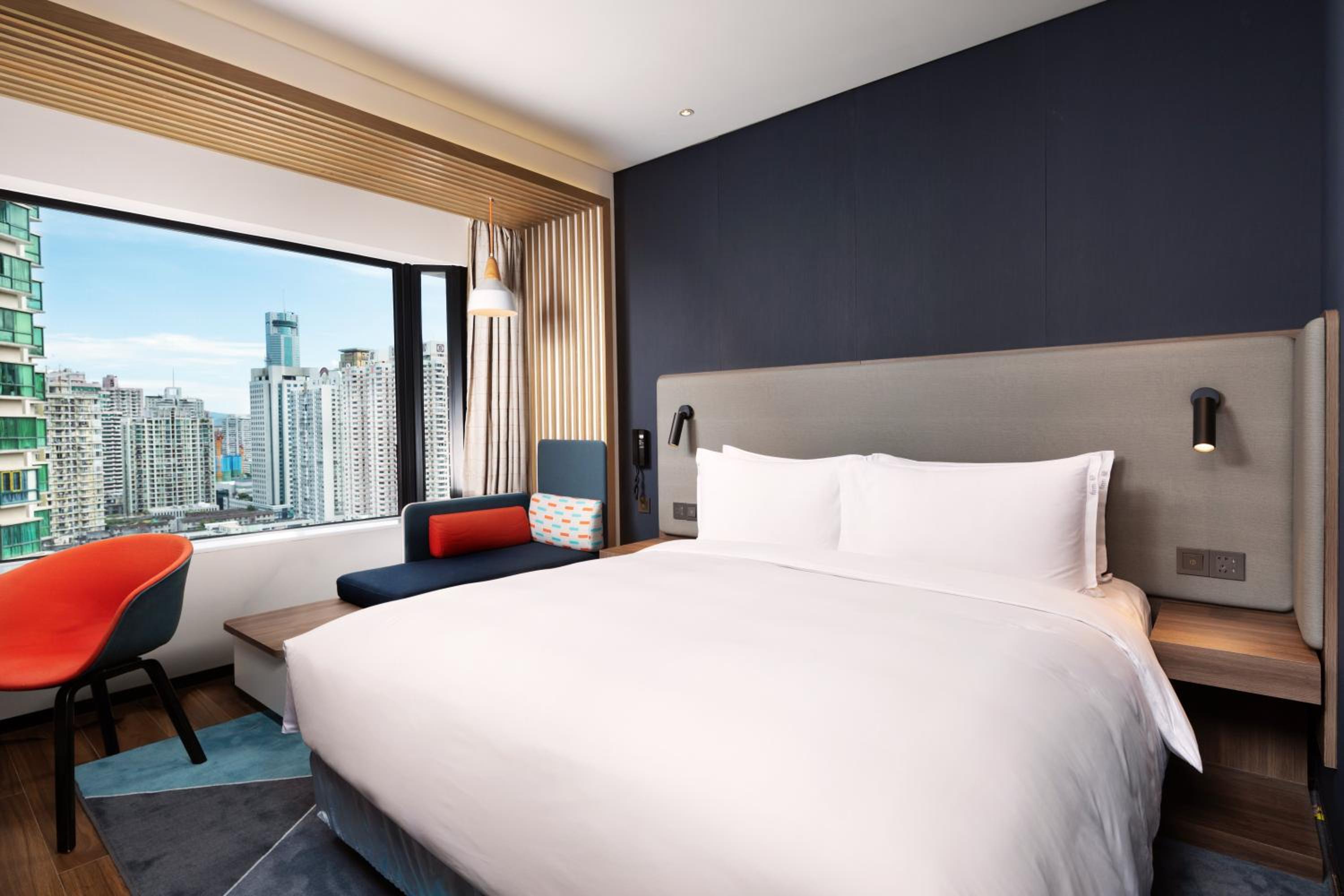 Standard King Room - Photo 1