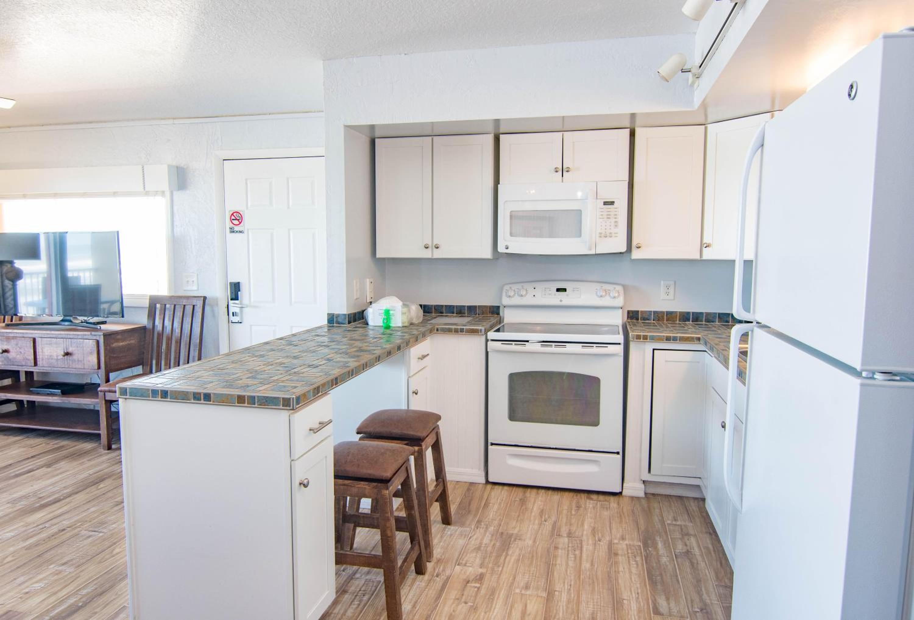 Condo photo 3