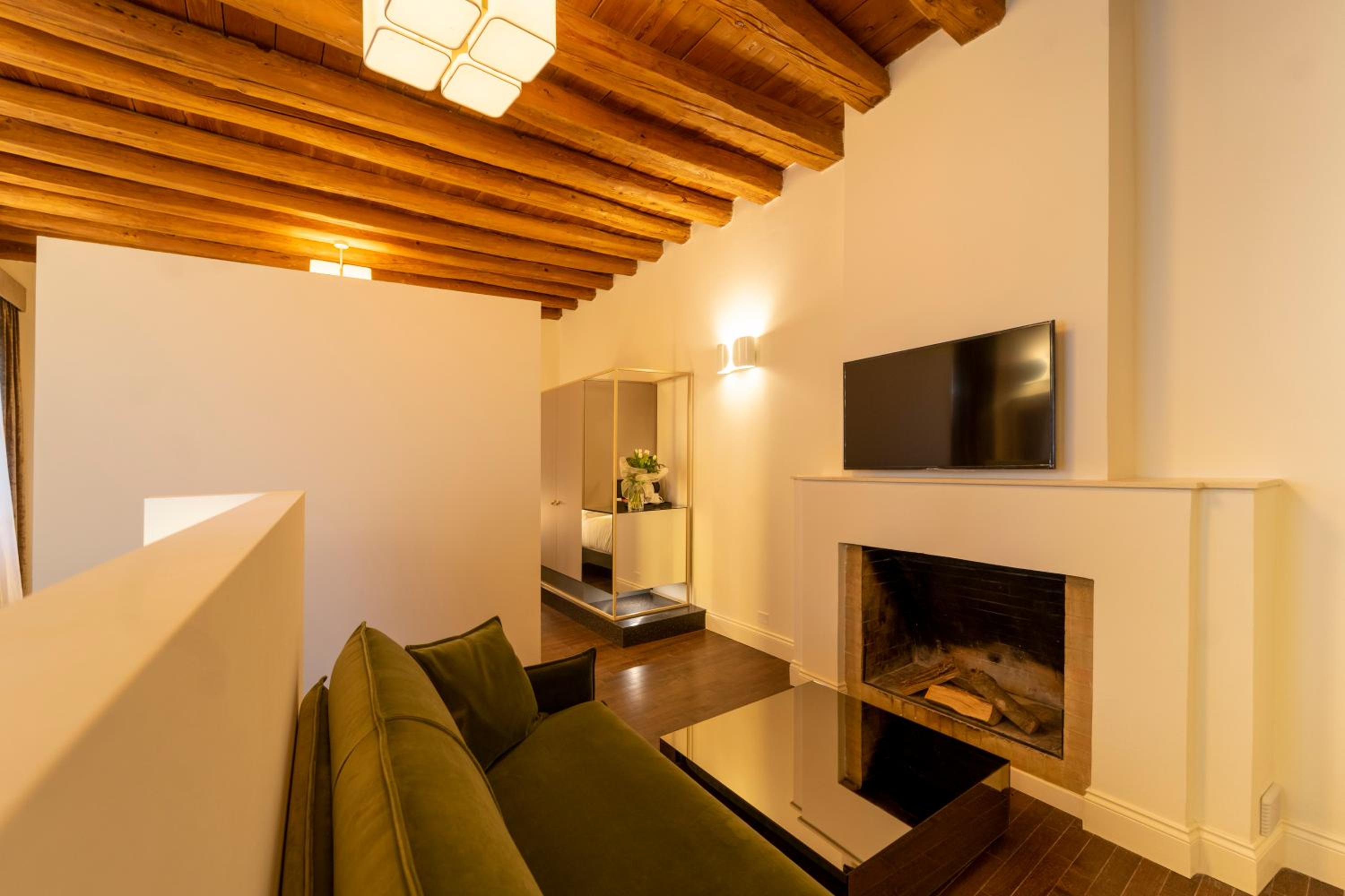 Family Suite - Photo 1
