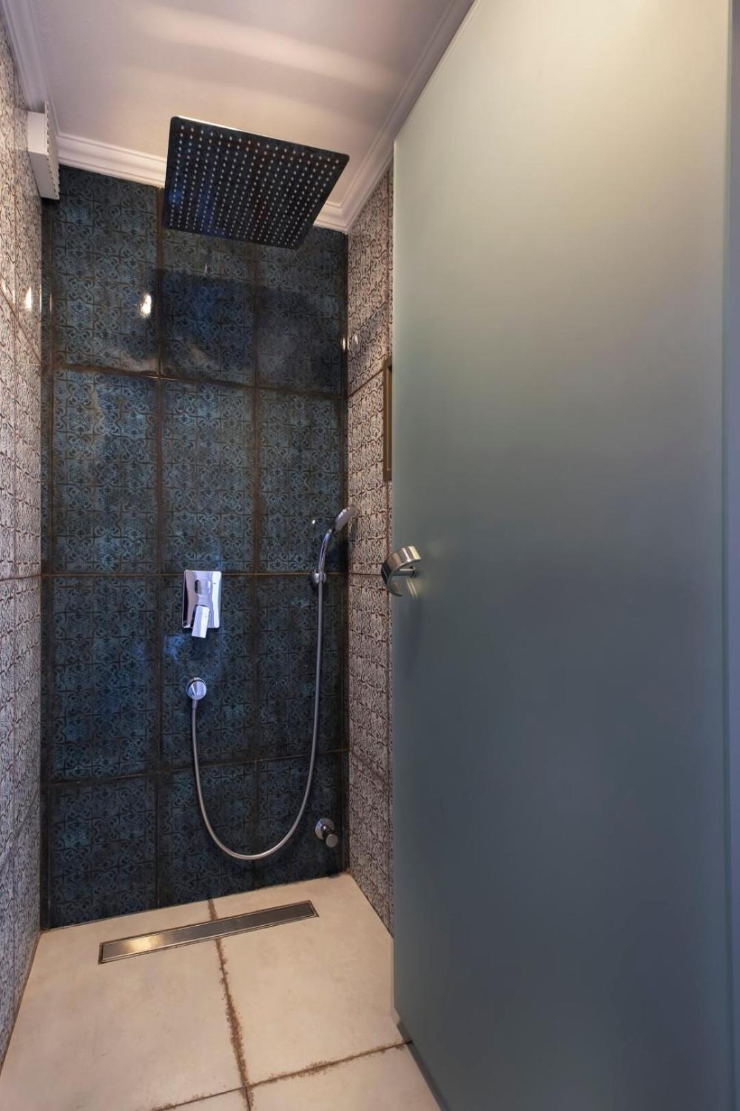 Triple Room with Sea View - Photo 20