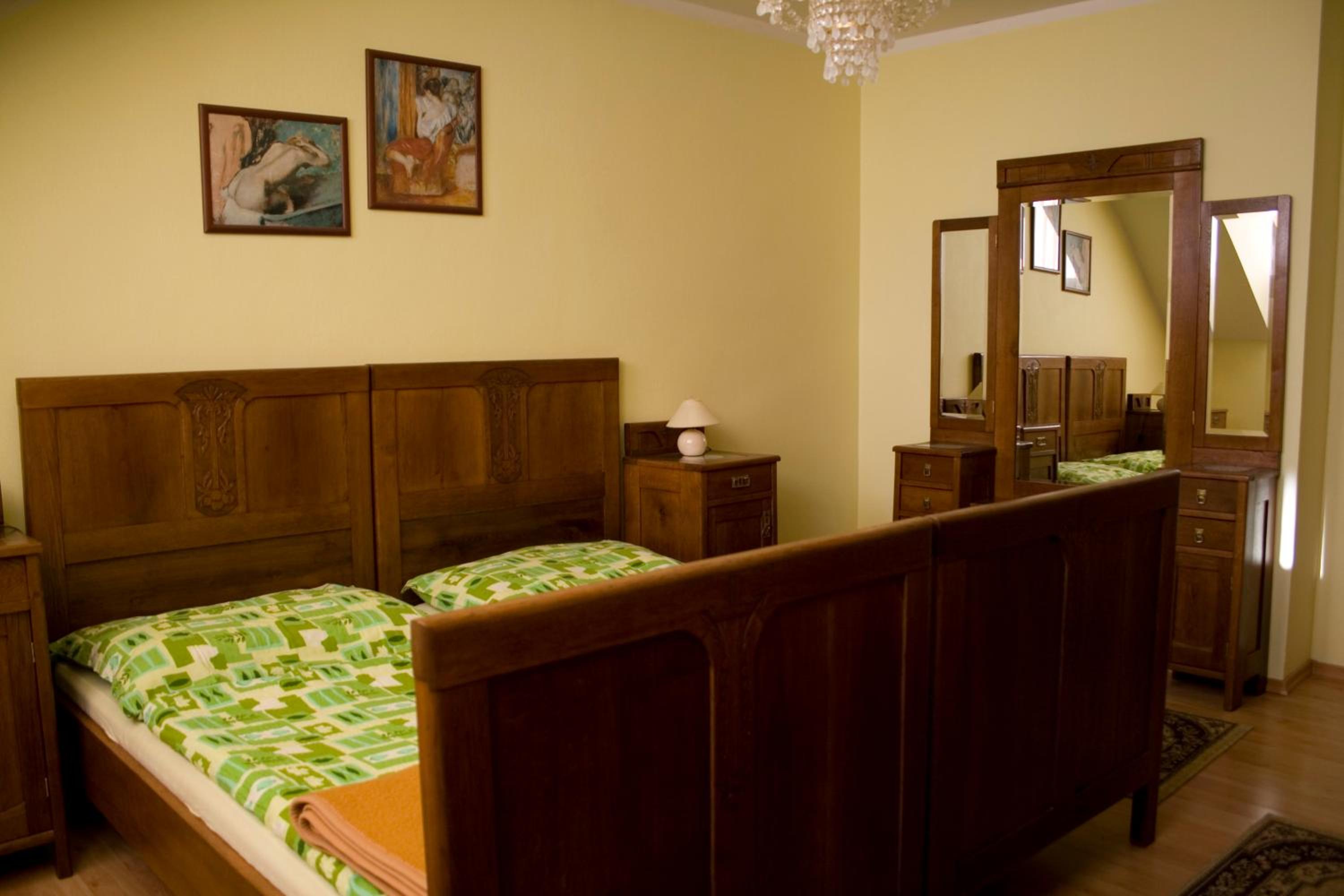 Suite - Photo 7