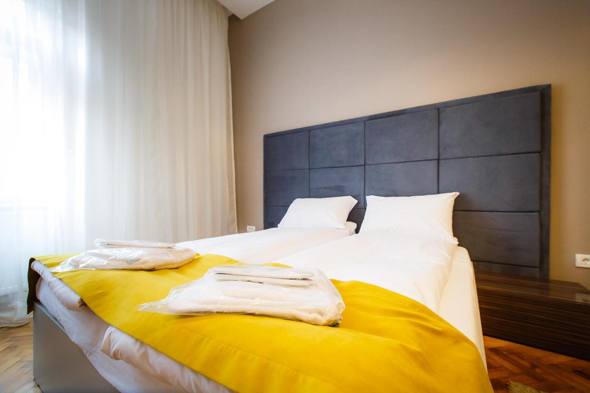 Two-Bedroom Apartment - Photo 4