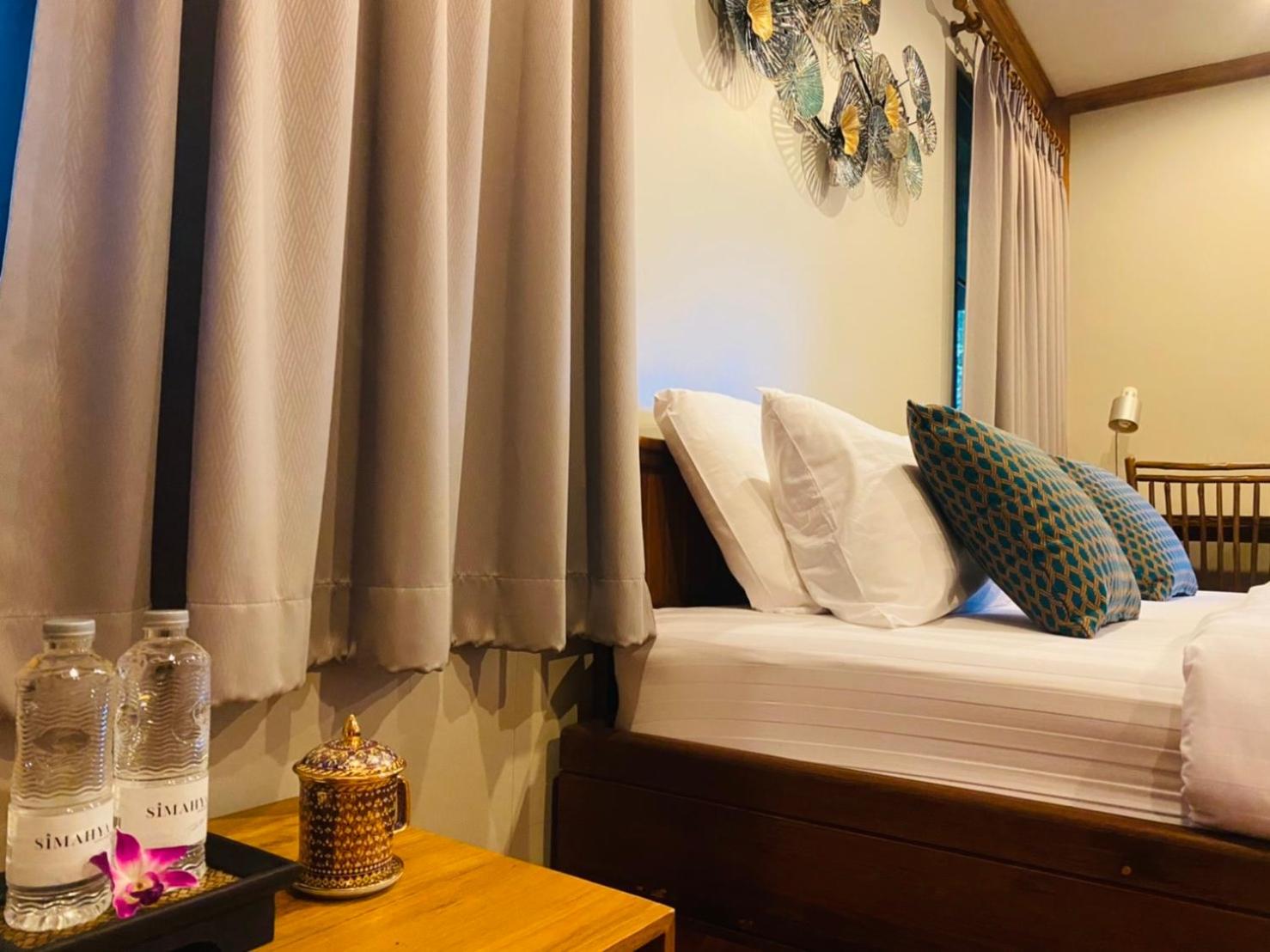 Superior King Room - Photo 24