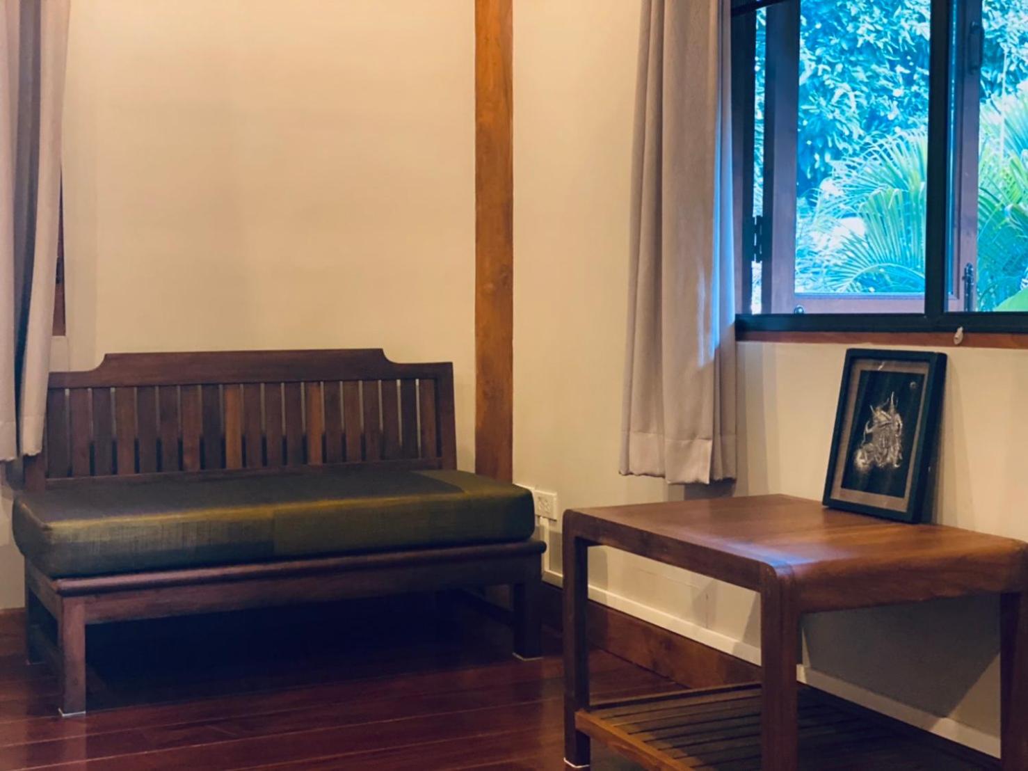 Superior King Room - Photo 21