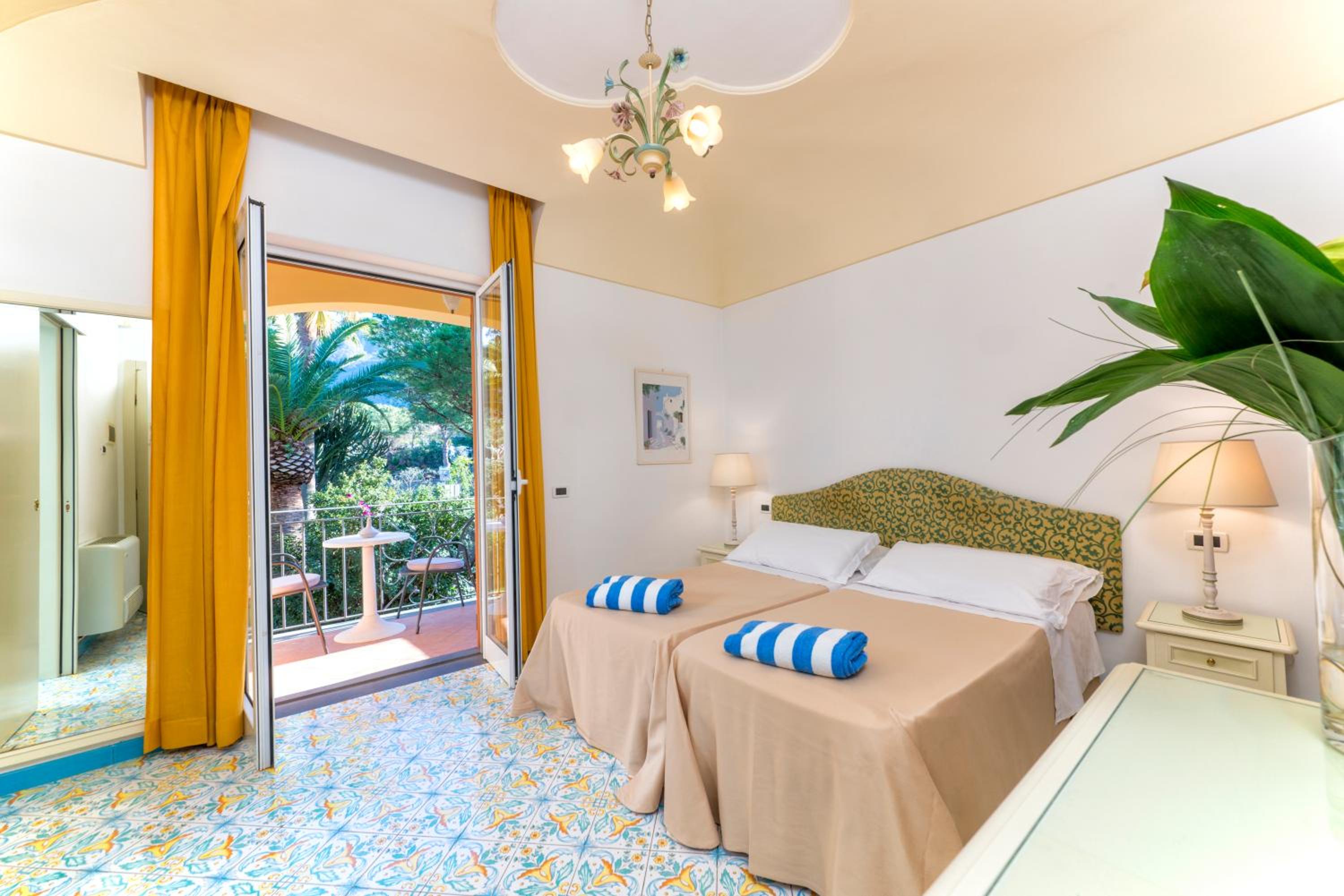 Double or Twin Room - Photo 1