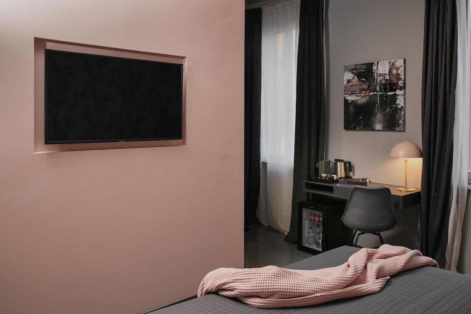 Superior King Room photo 3