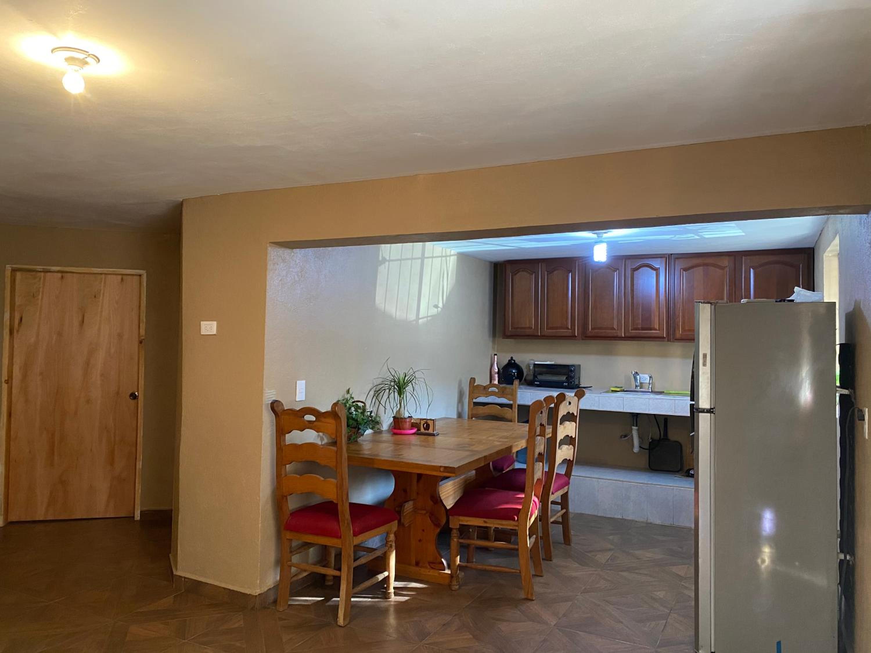Two-Bedroom House - Photo 11