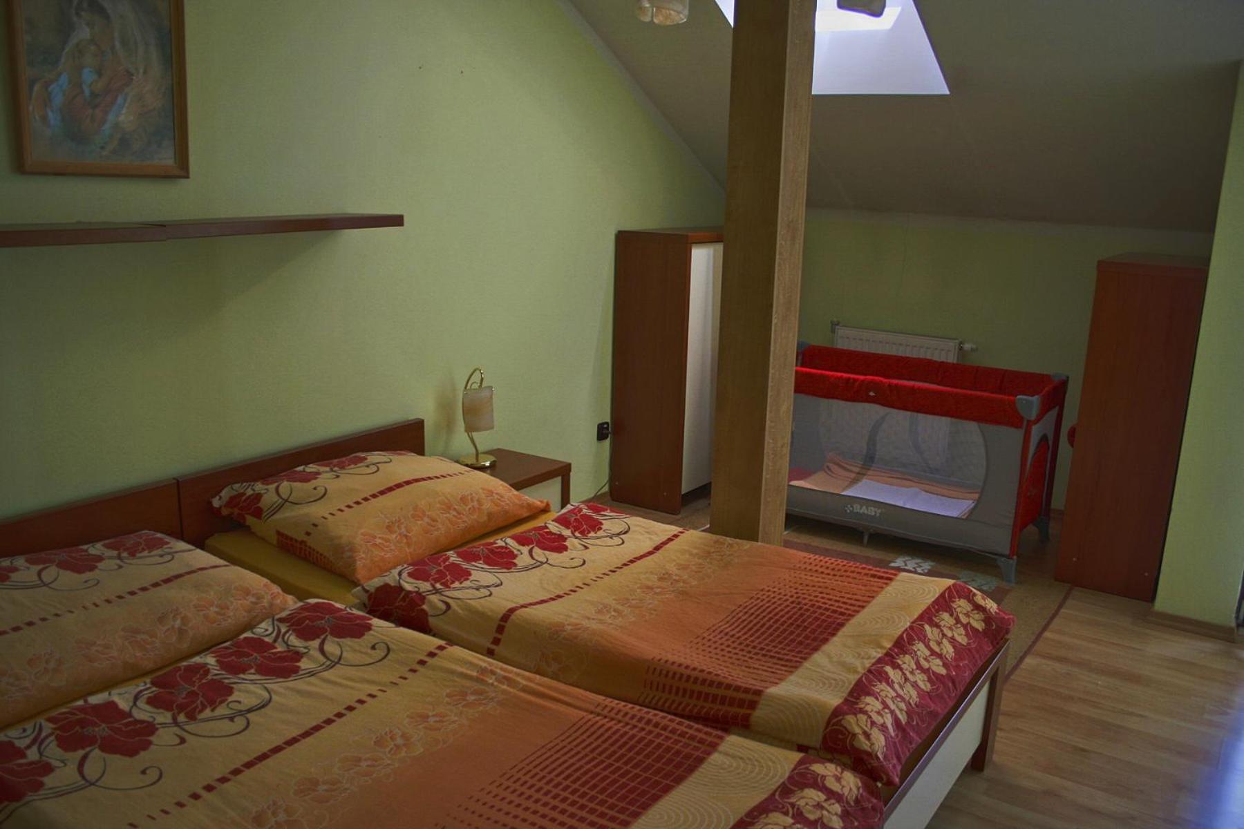 Suite with Balcony - Photo 10