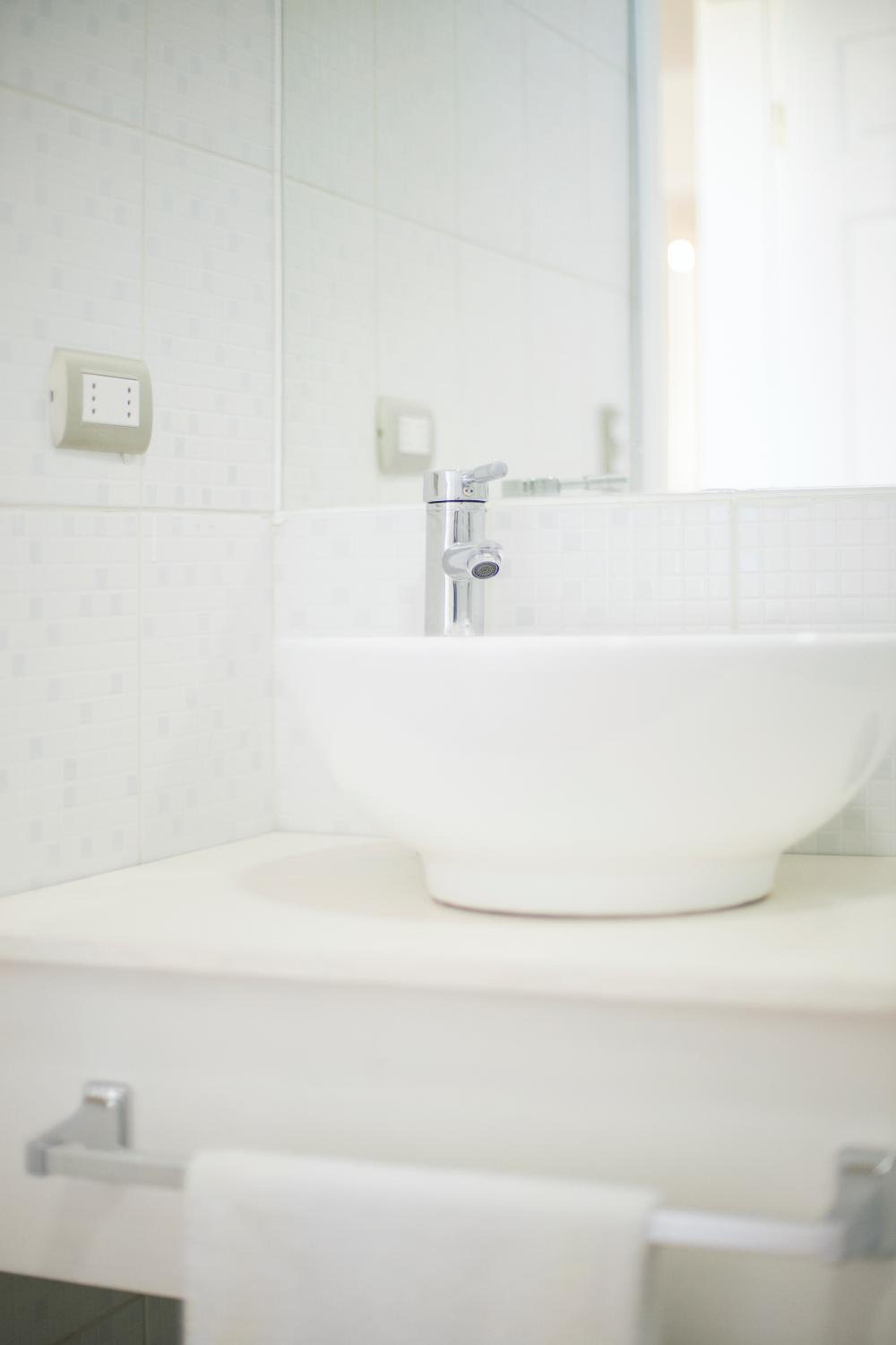 Double or Twin Room with Private Bathroom photo 2