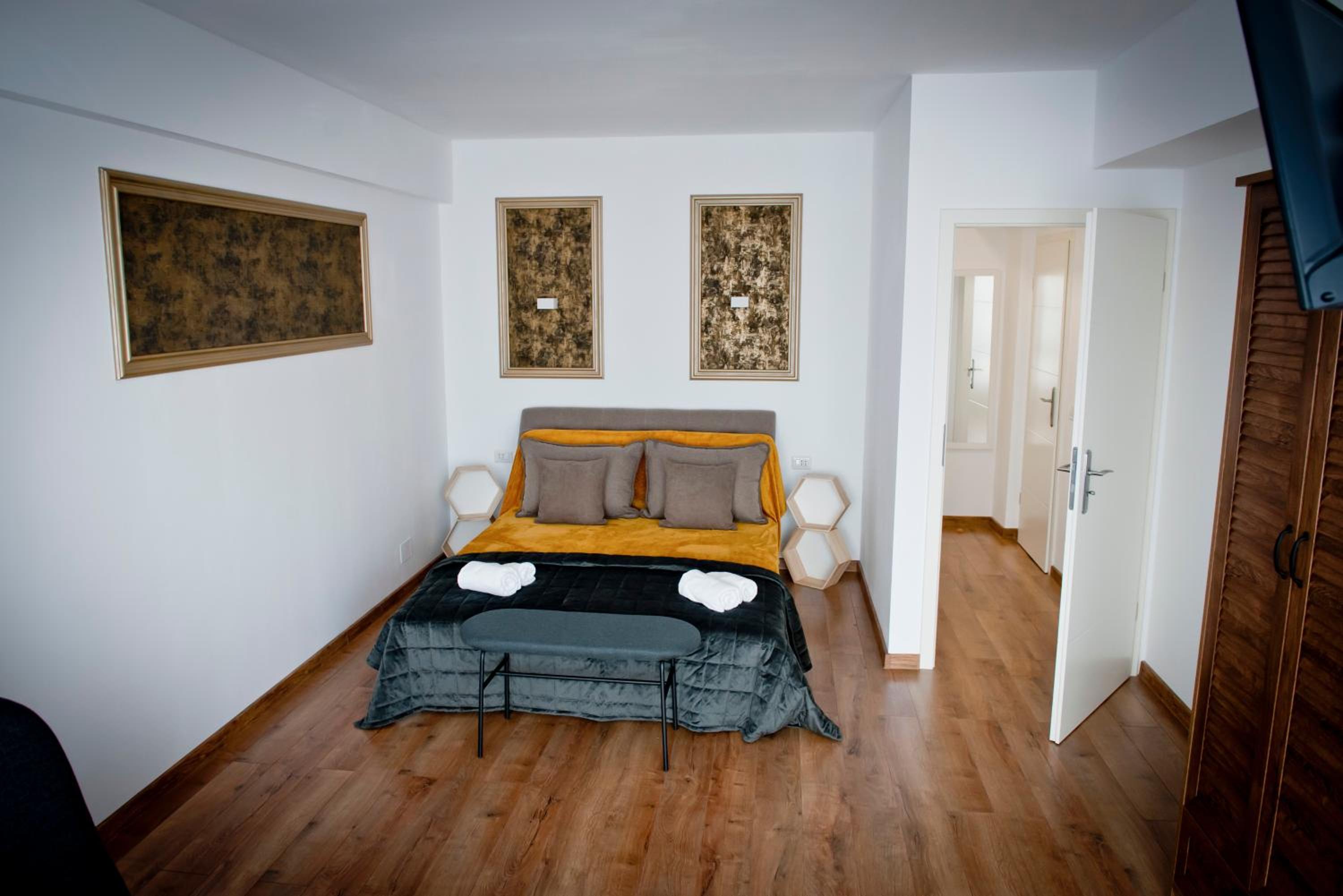 Superior Apartment with Sauna - Photo 12