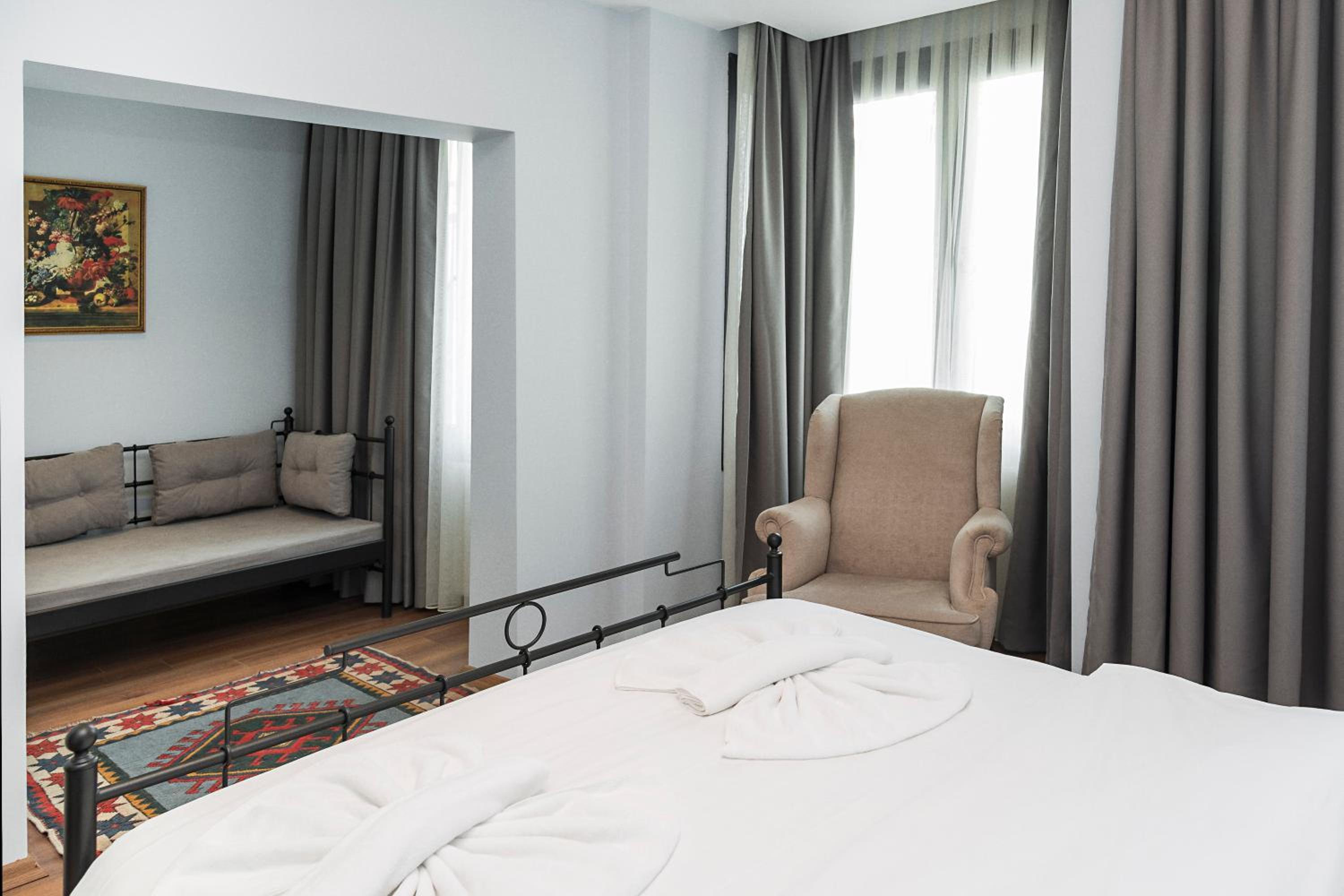 Comfort Triple Room photo 2
