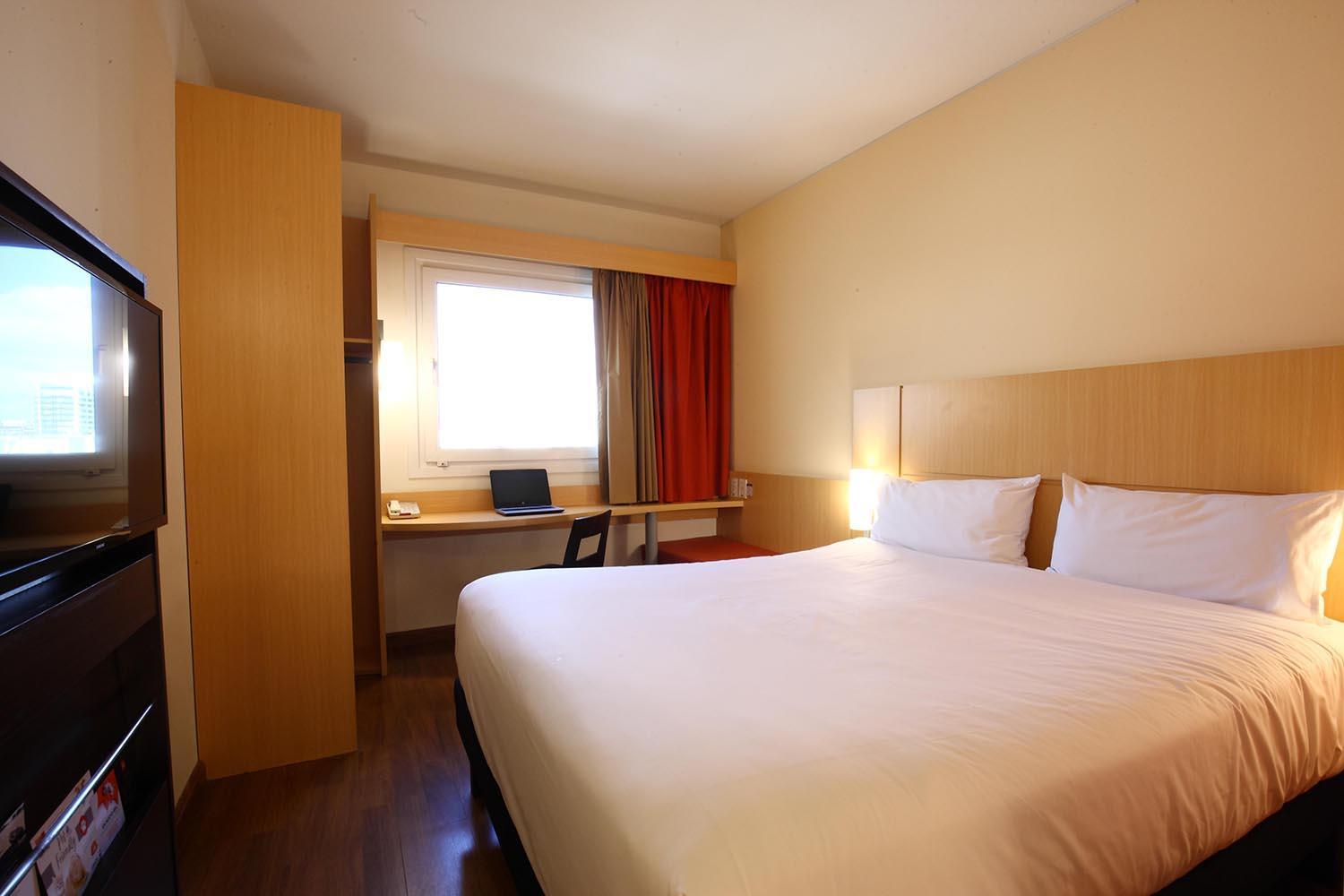 Standard Double Room photo 2