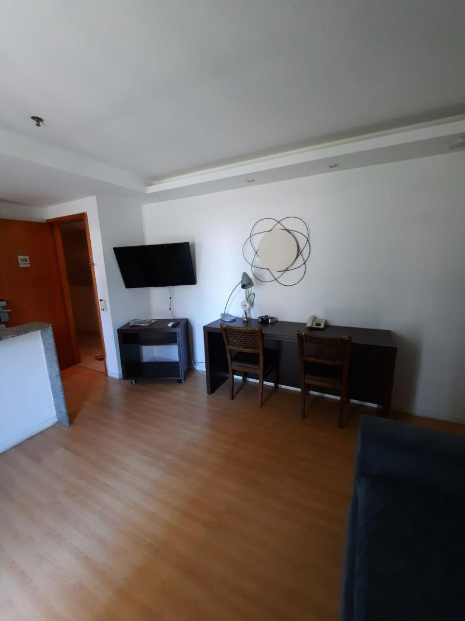 One-Bedroom Apartment - Photo 22