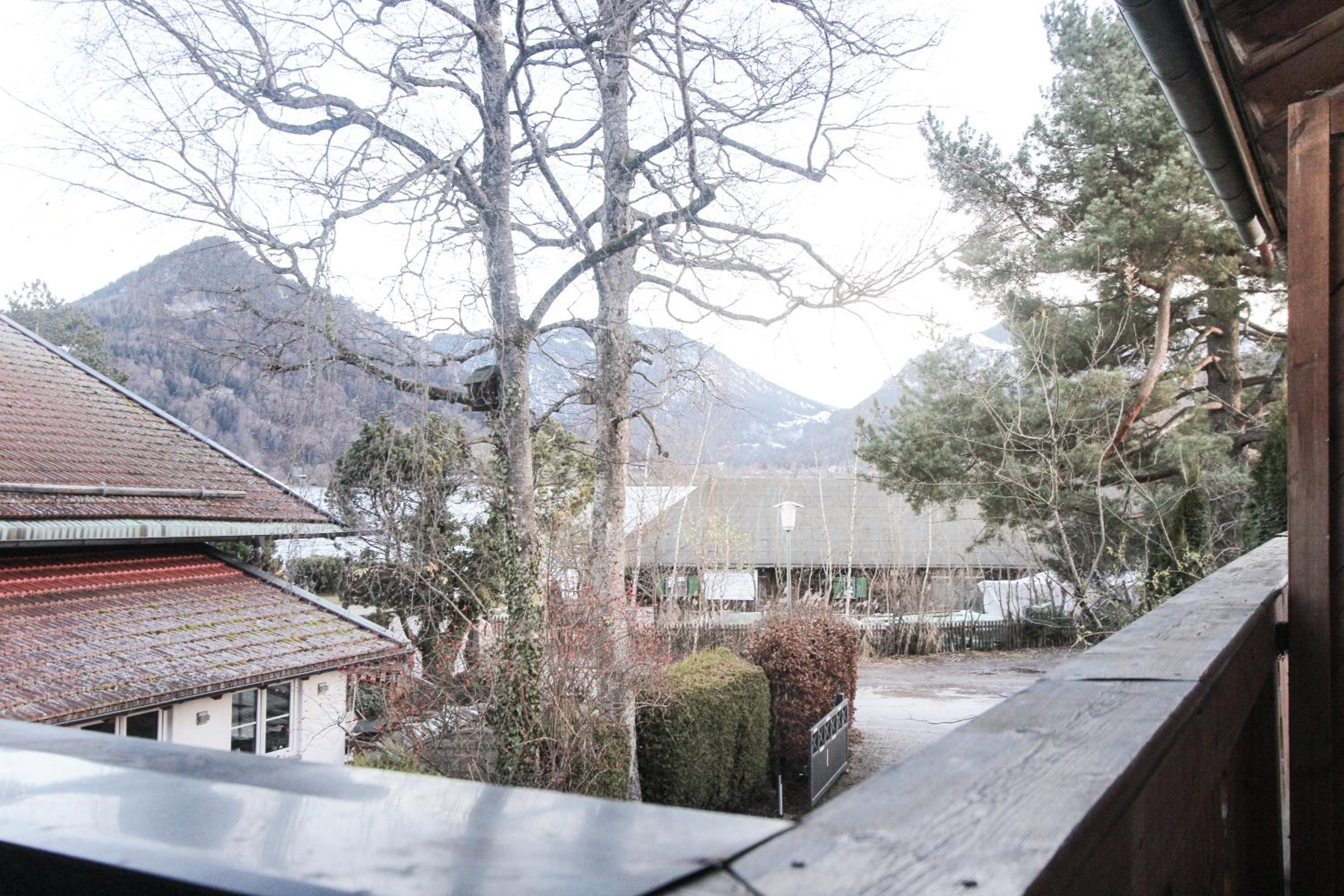 Apartment with Lake View photo 2