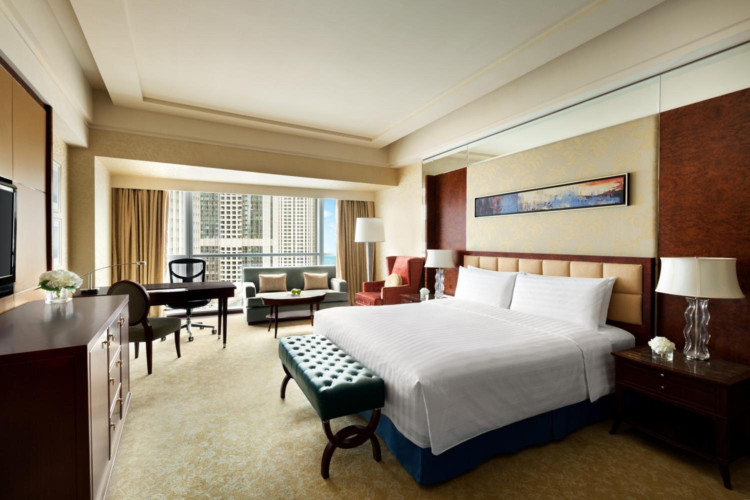 Premier King Room - Valley Wing photo 1