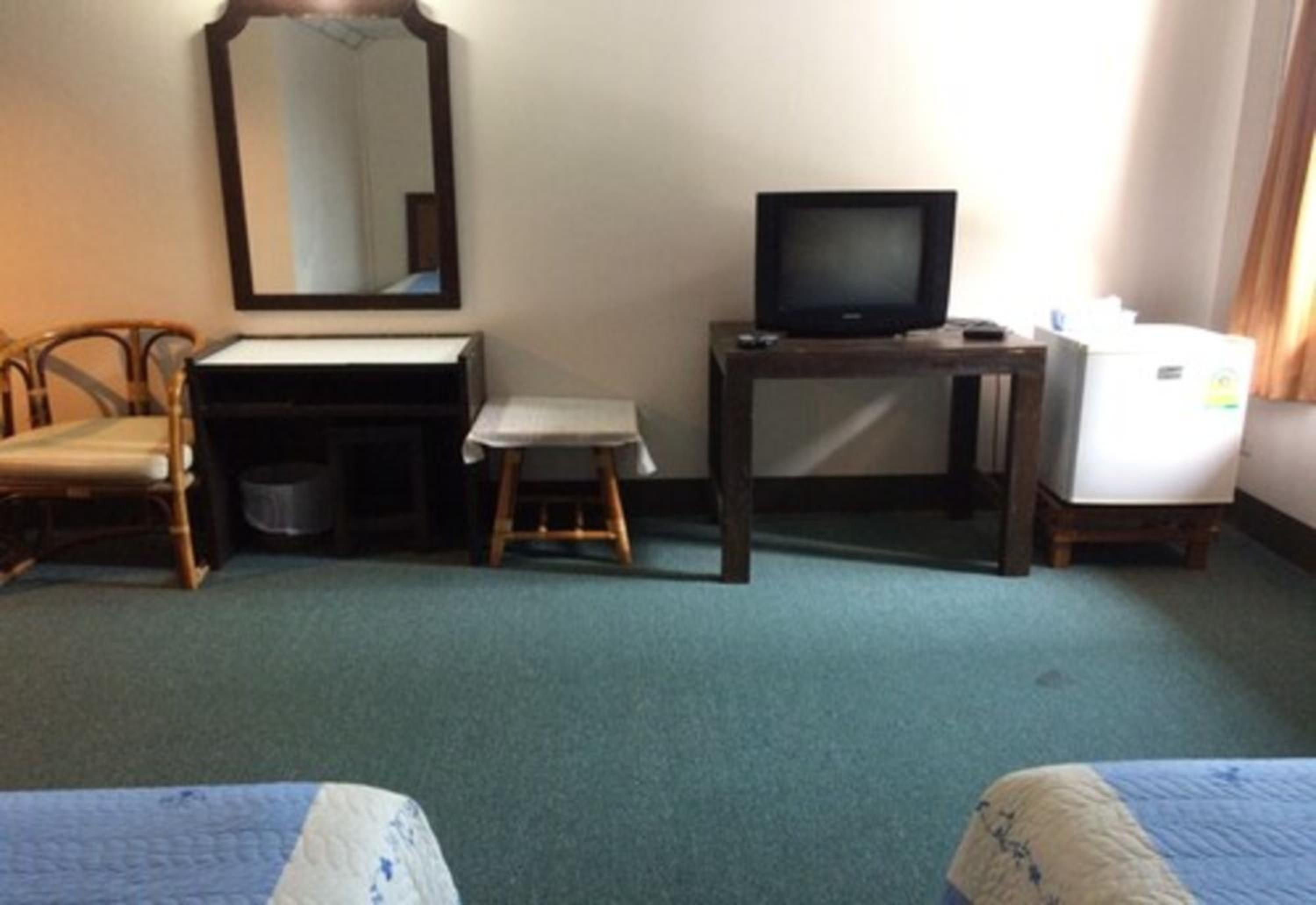 Standard Twin Room photo 2