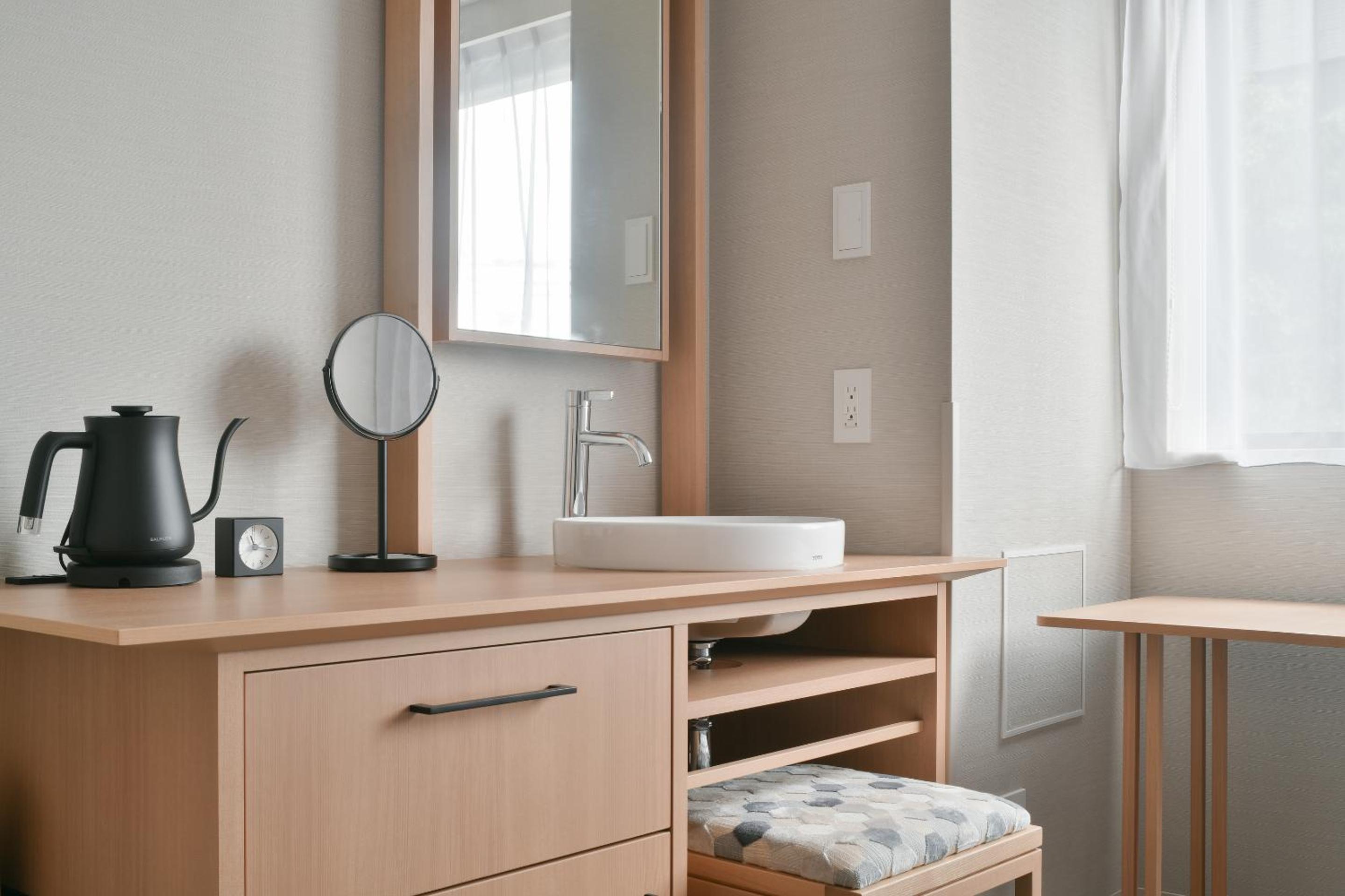 Double Room with Shower - Non-Smoking  - Photo 4