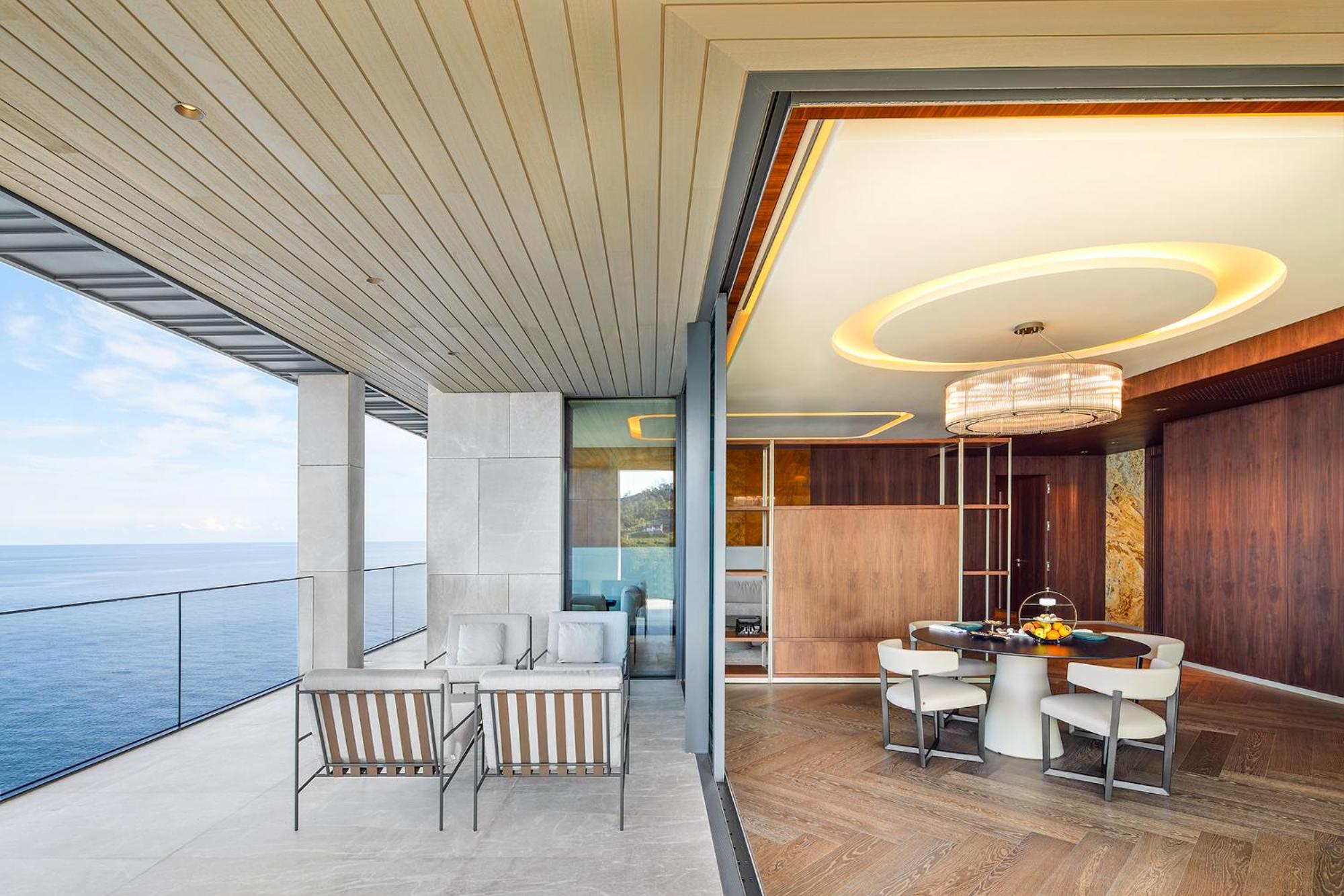 King Suite - Photo 18