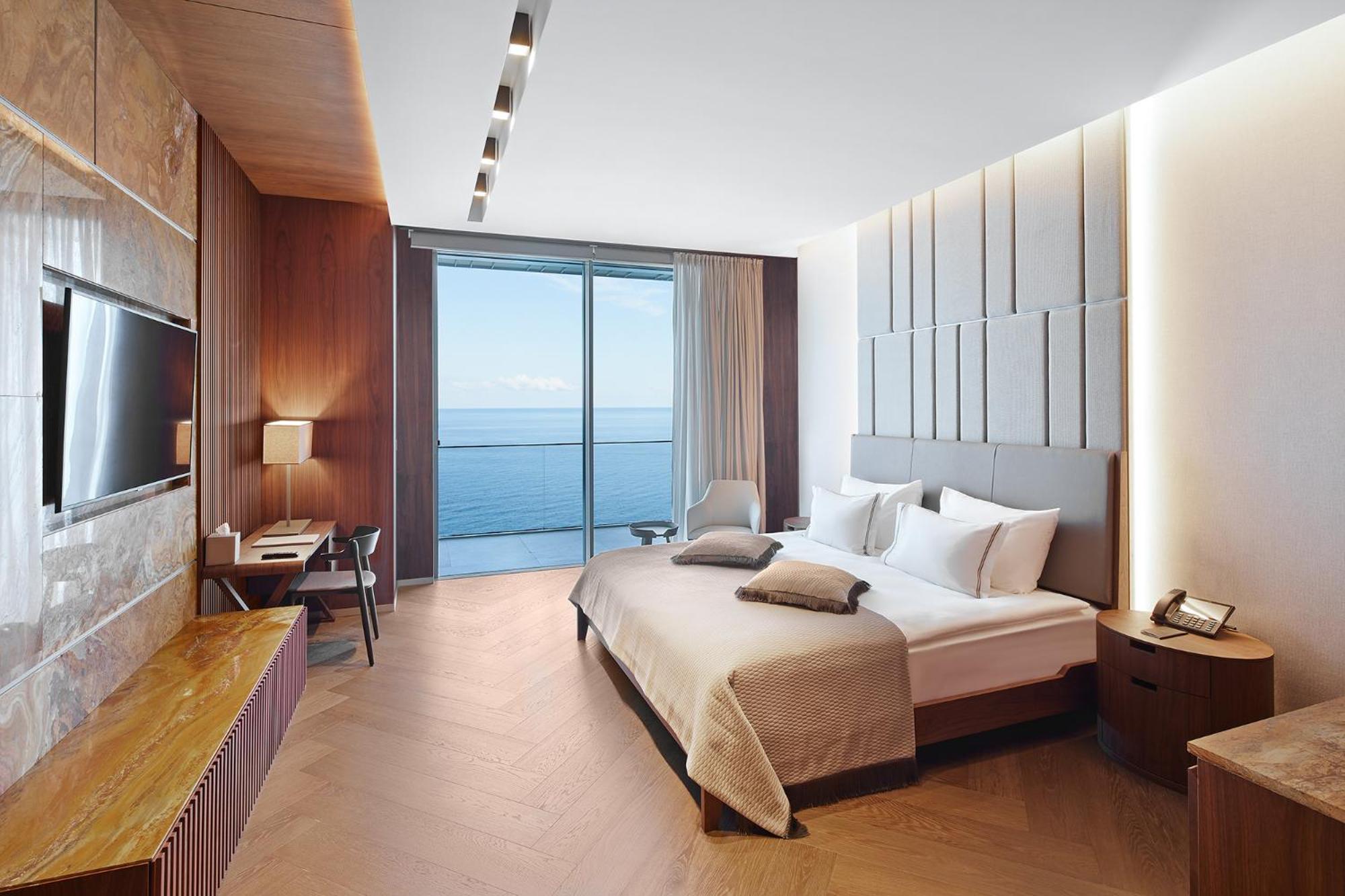King Suite - Photo 15