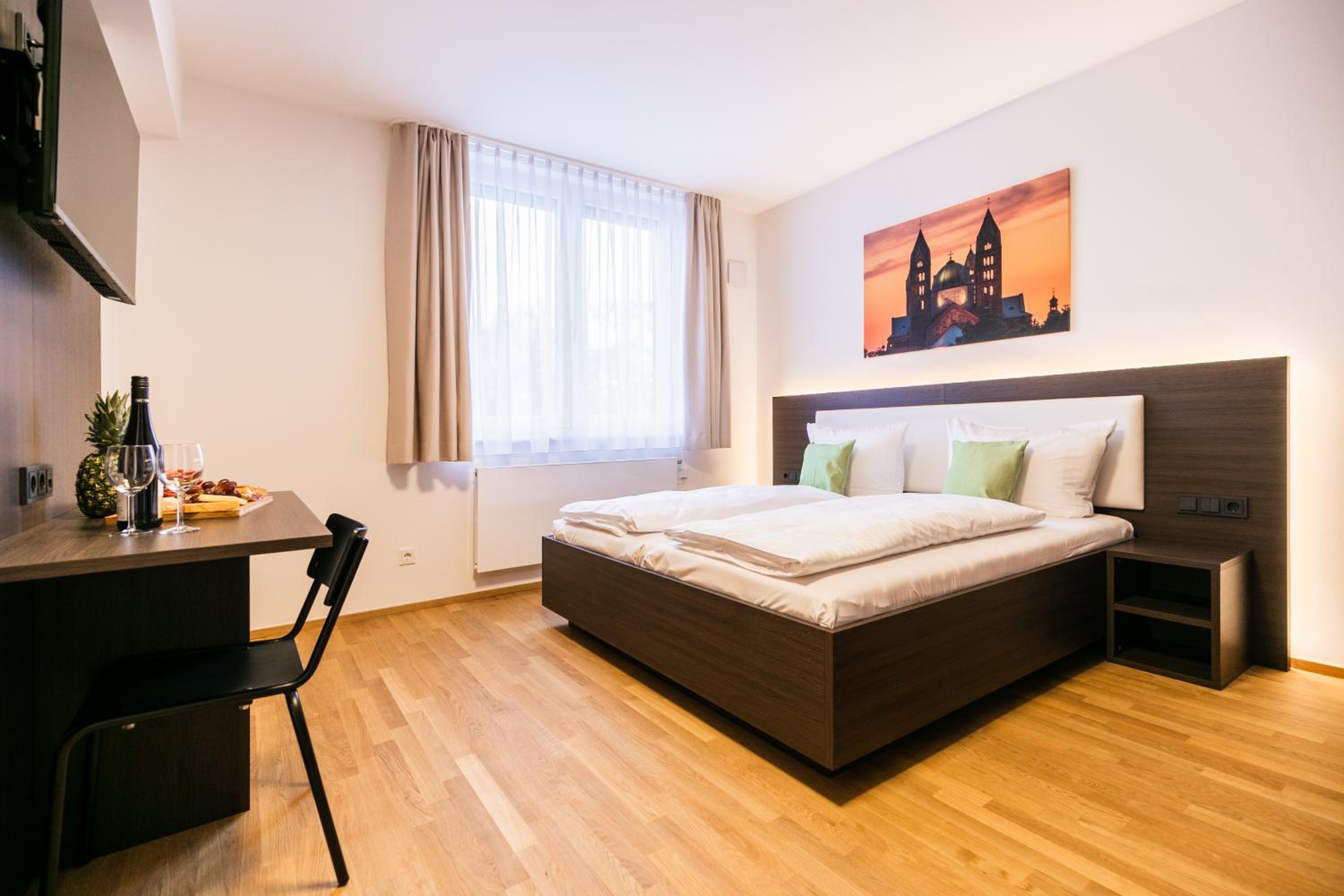 Double Room - Photo 1