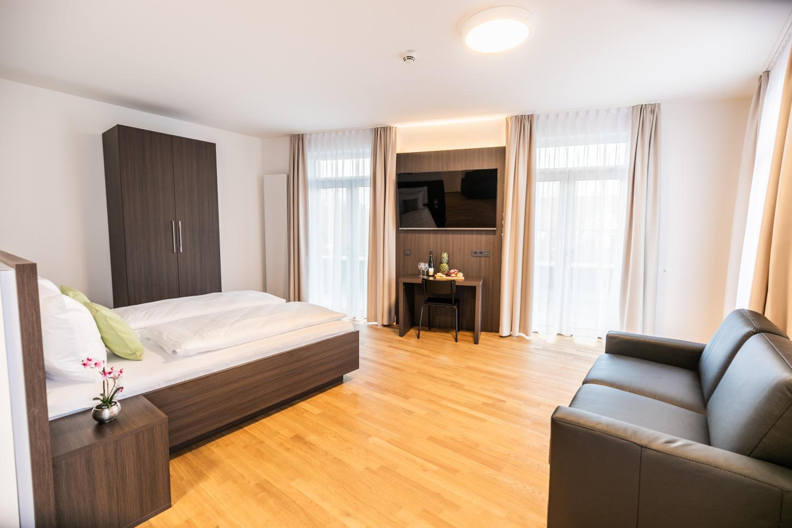 Triple Room - Photo 1