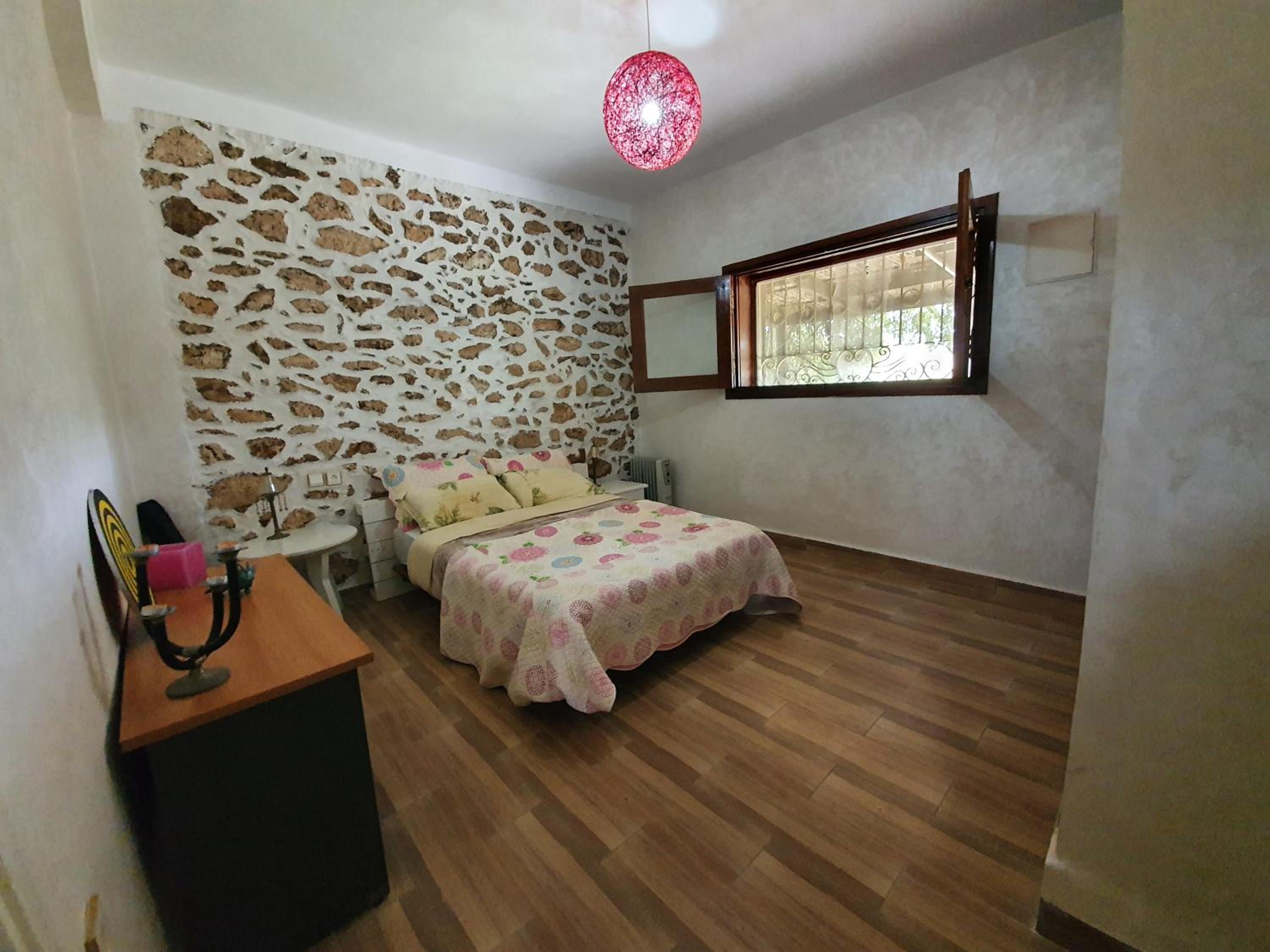Three-Bedroom House photo 3