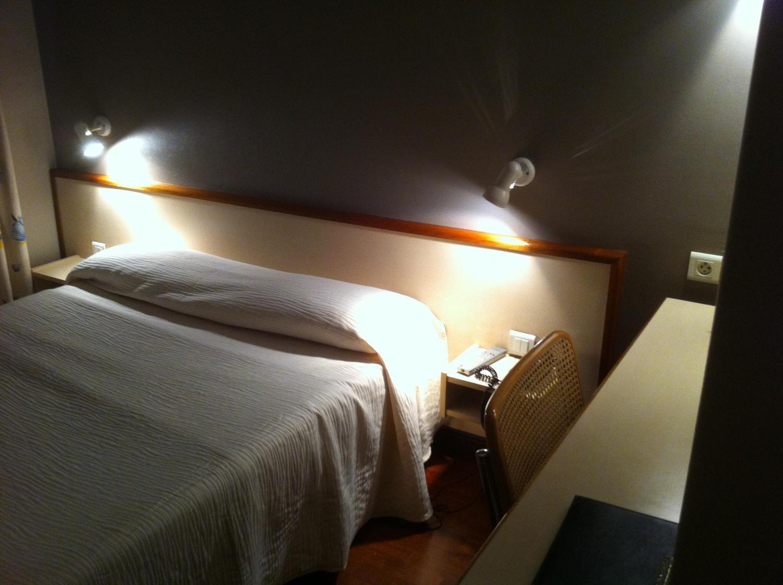 Double Room - Photo 2