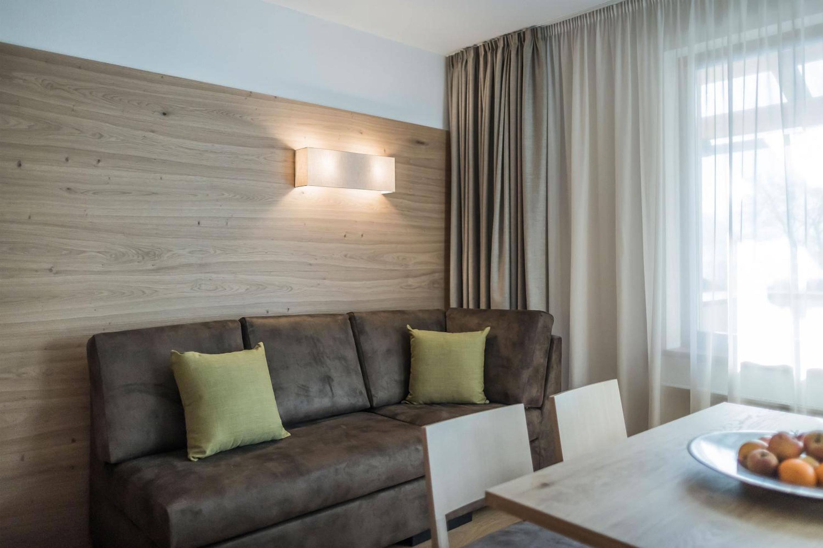 Apartment (2 Adults + 1 Child)