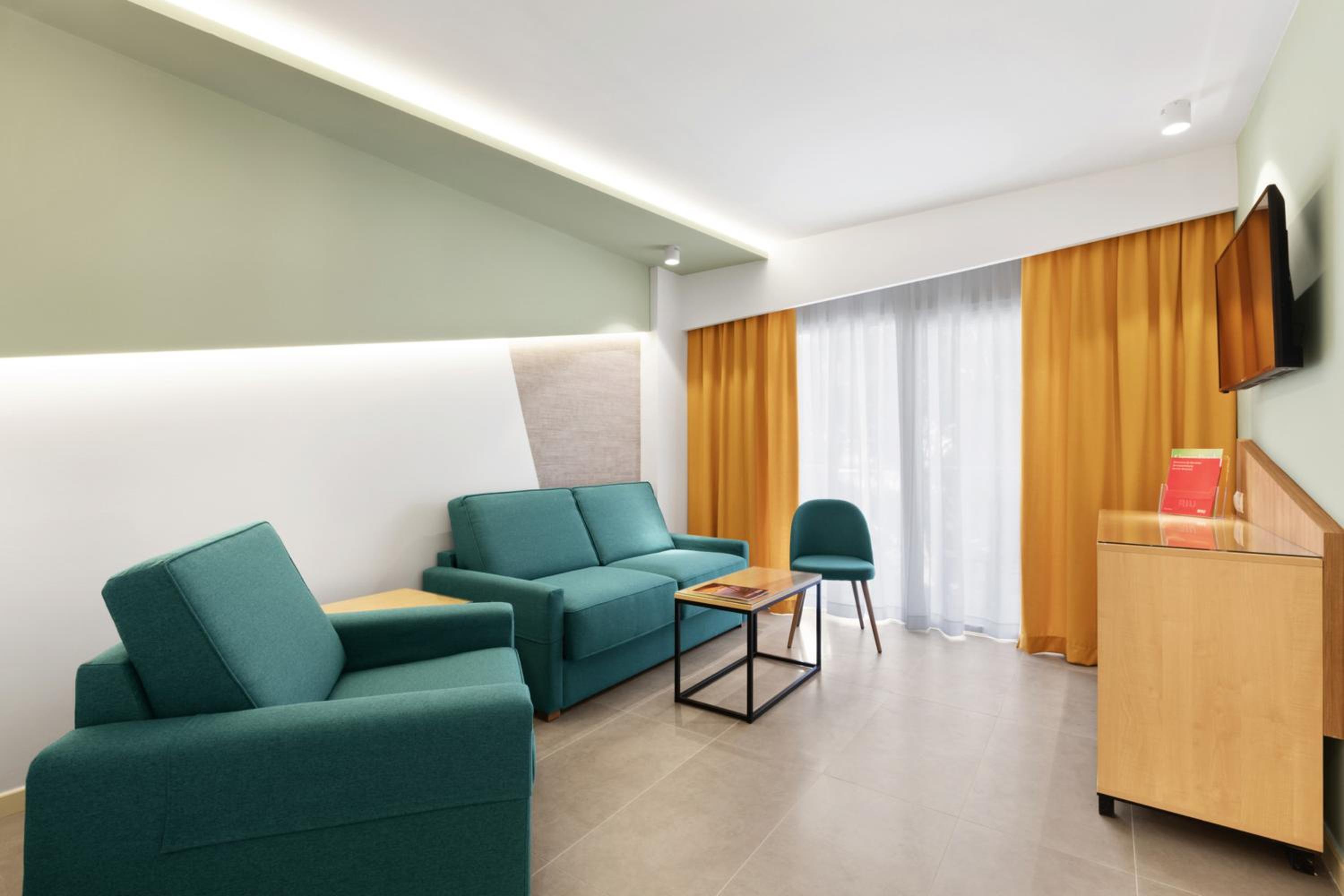 Superior Double Room - Photo 2