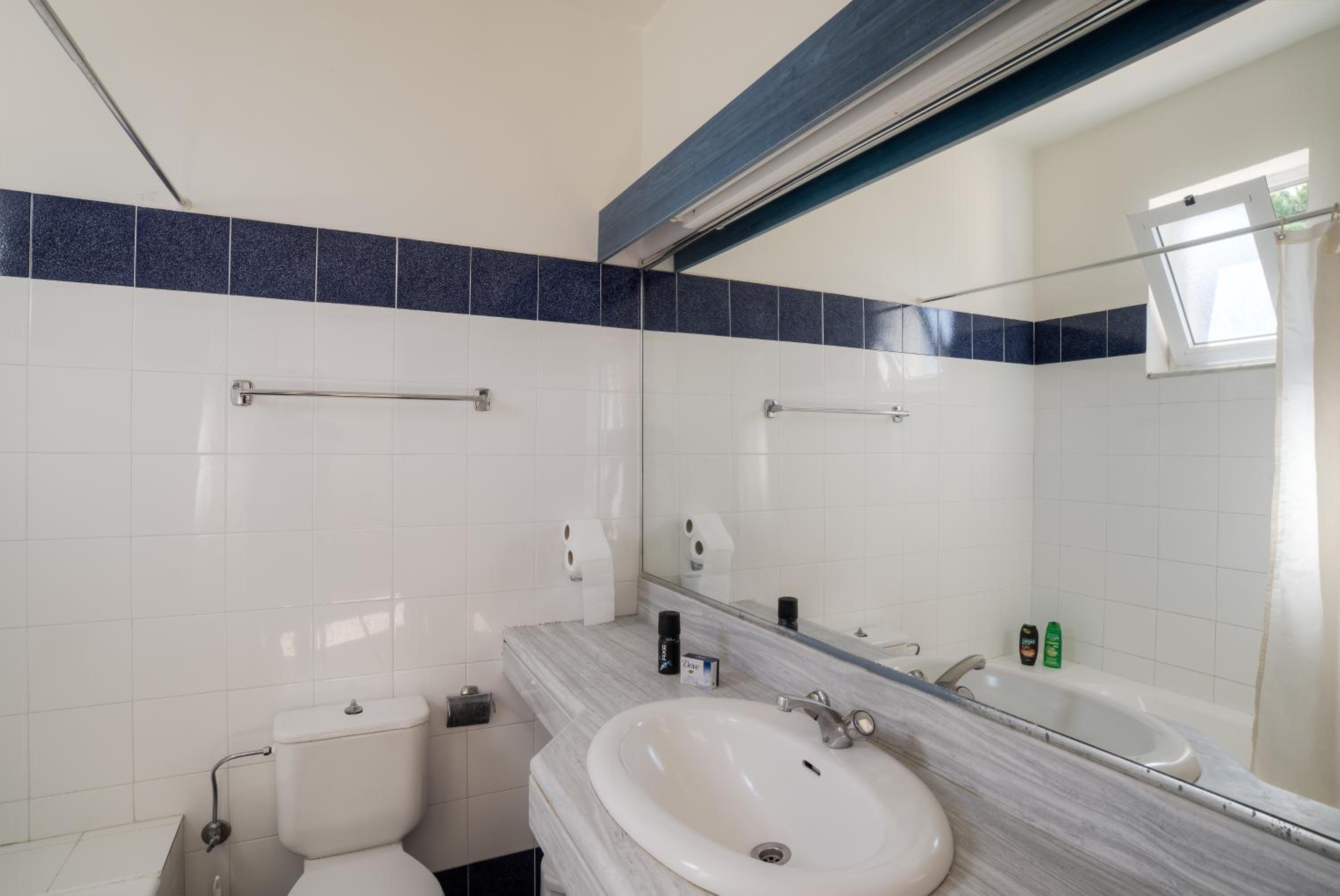 One-Bedroom Apartment (4 Adults)